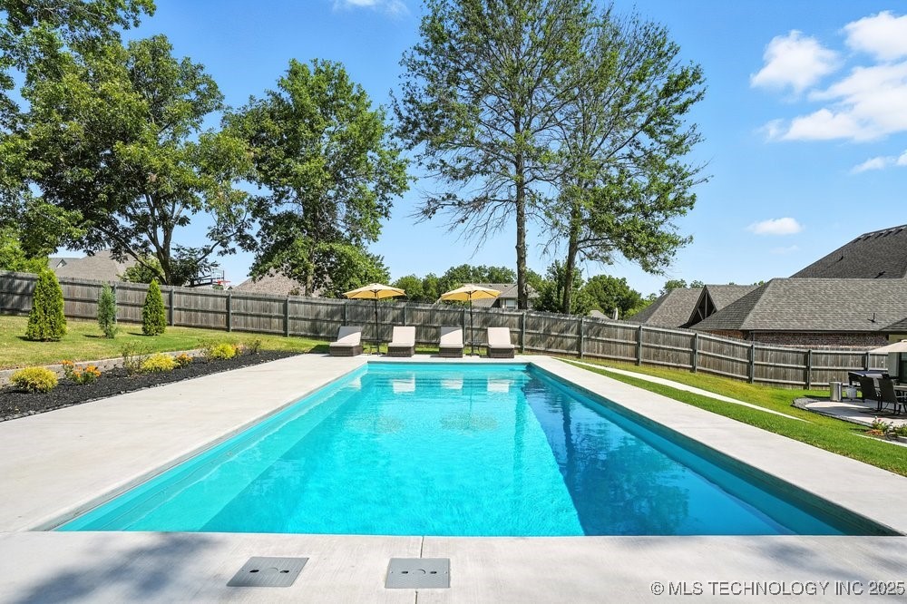 2889 Forest View Drive Property Photo 67