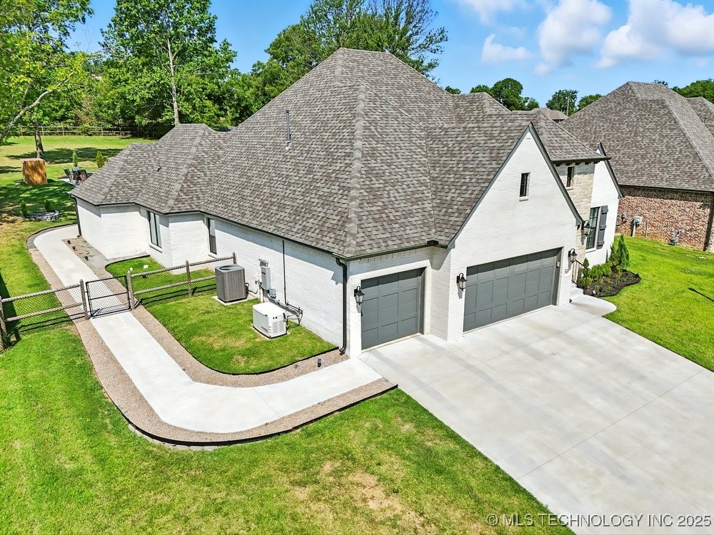 2889 Forest View Drive Property Photo 75