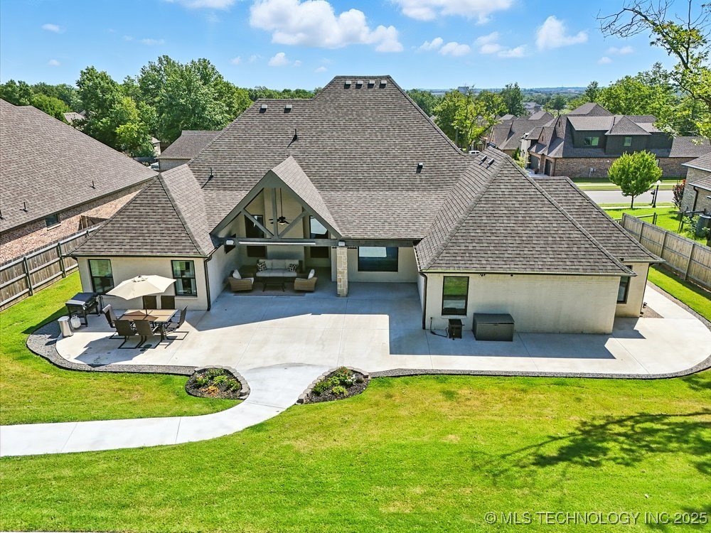 2889 Forest View Drive Property Photo 79