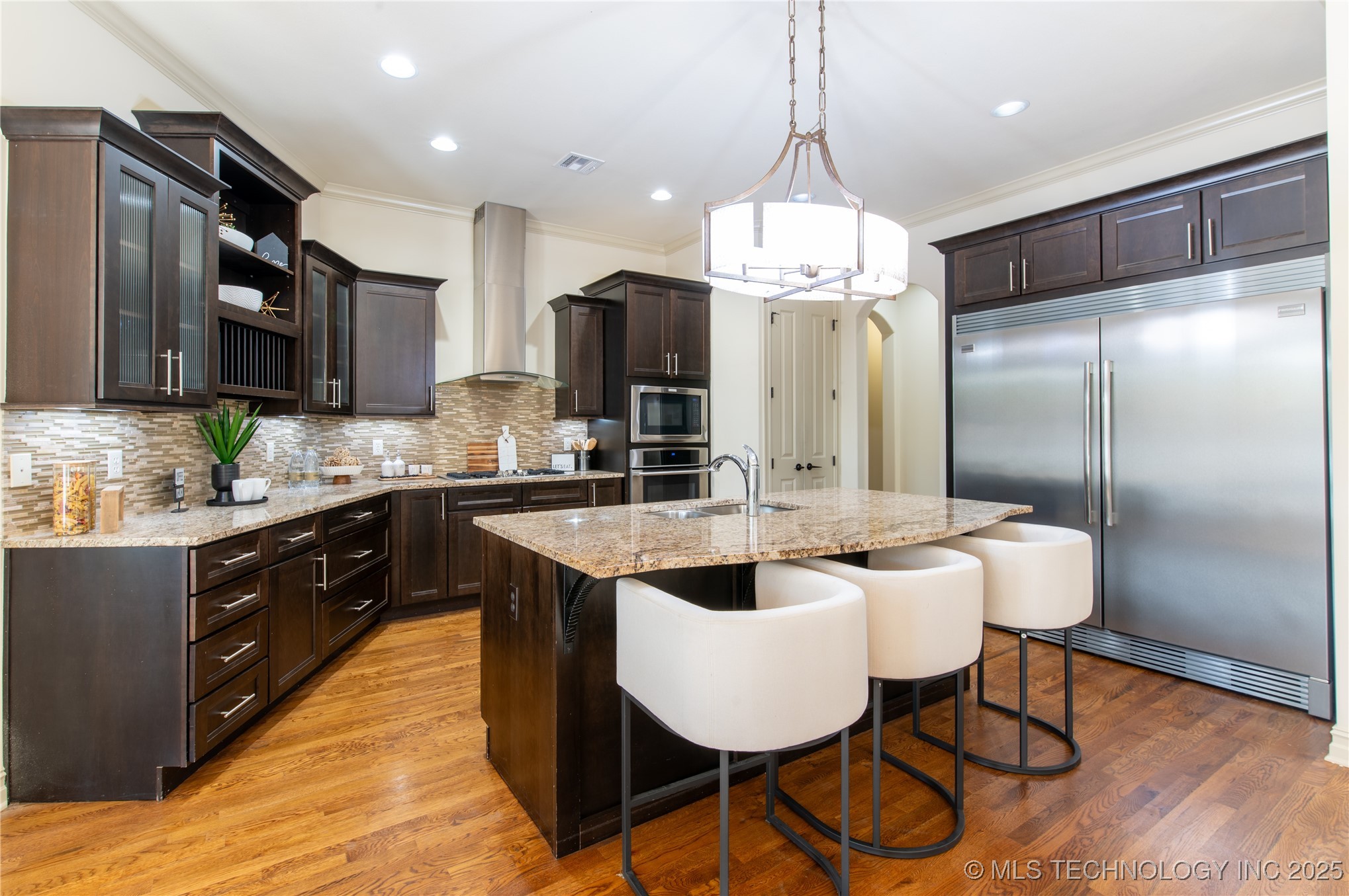 6009 W Utica Circle Property Photo 9