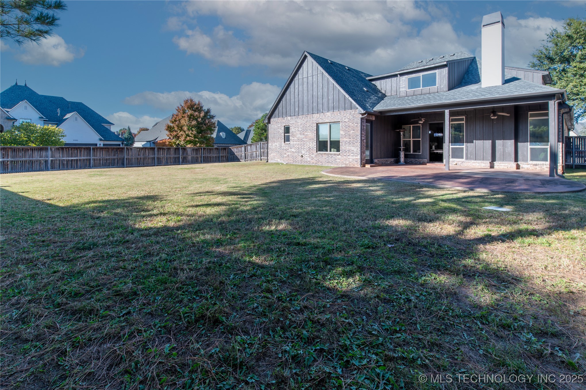 6009 W Utica Circle Property Photo 40