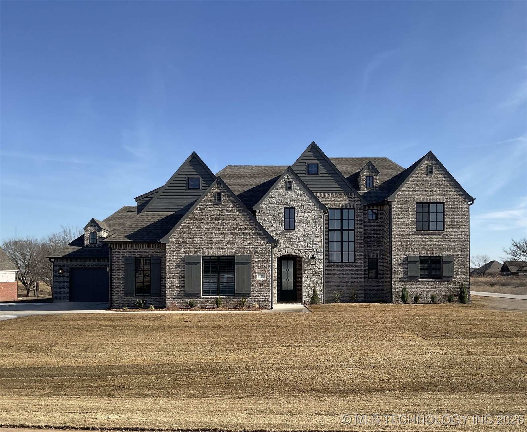 11290 S 220th East Avenue Property Photo 1