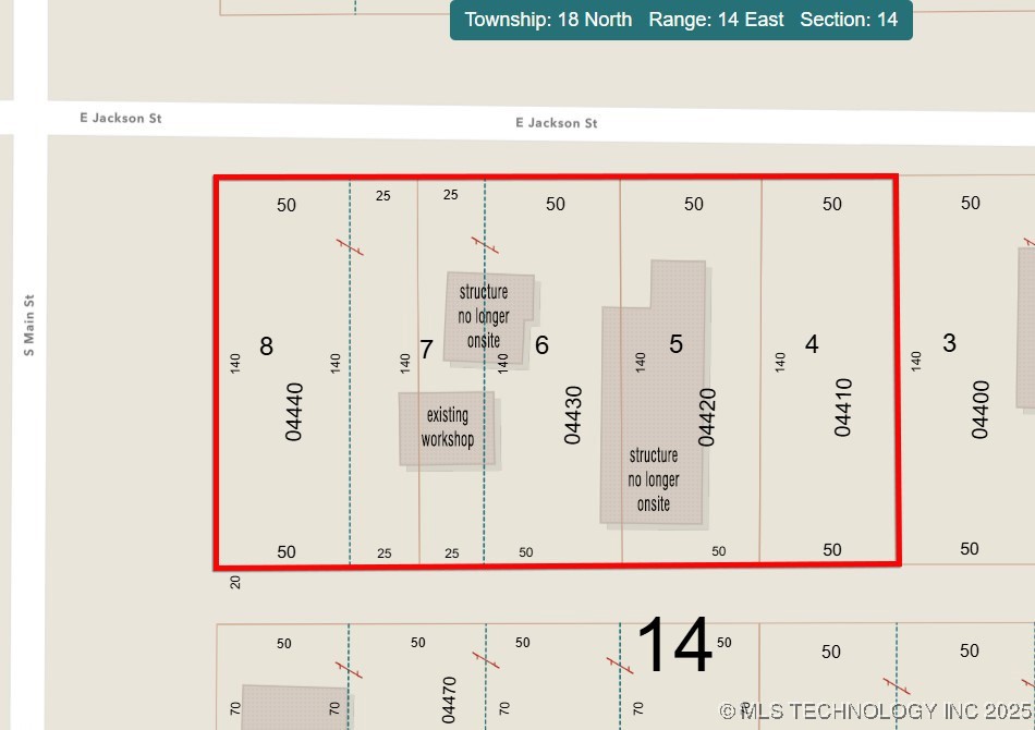 905 S Main Street Property Photo 16