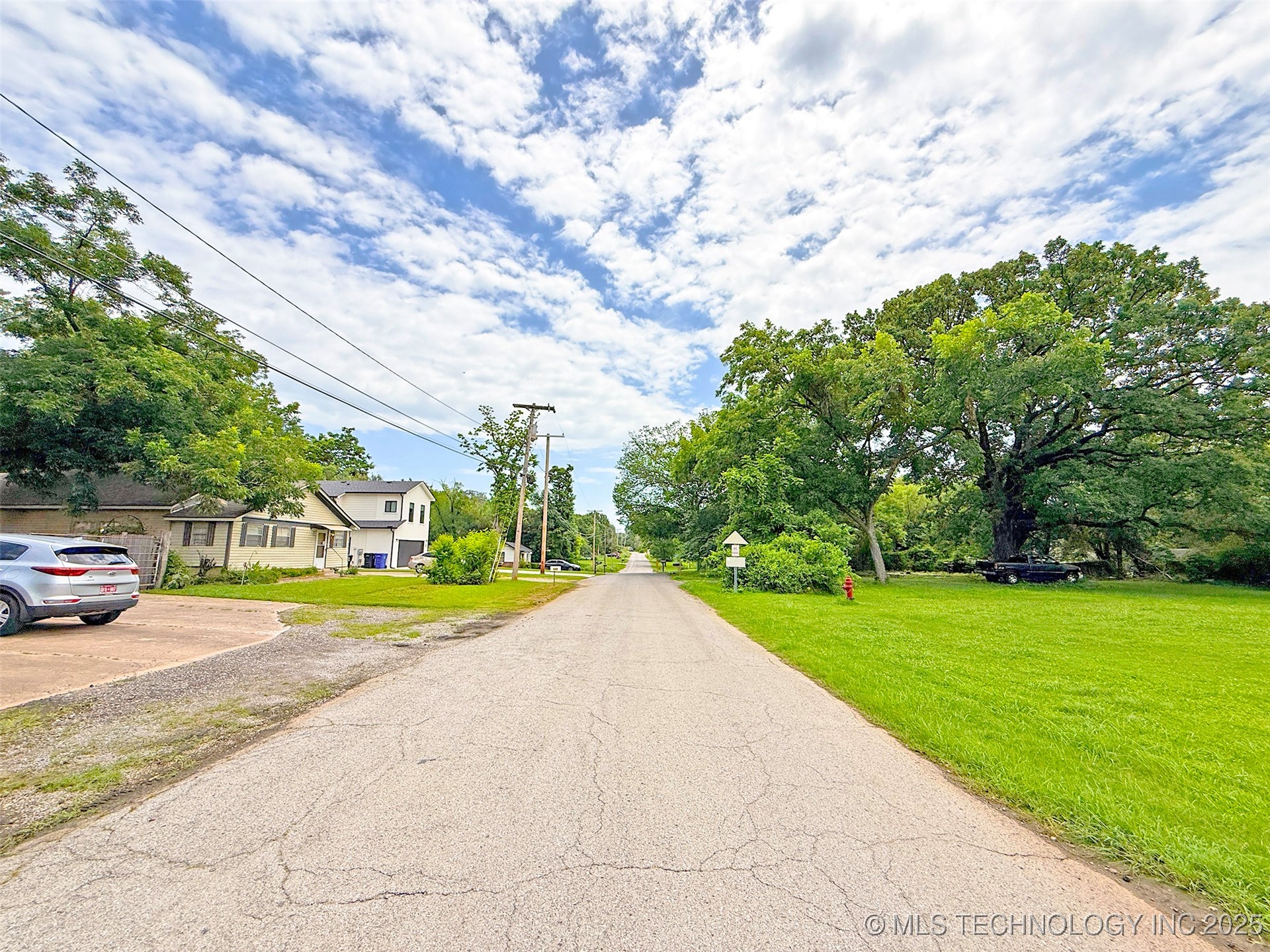 905 S Main Street Property Photo 37