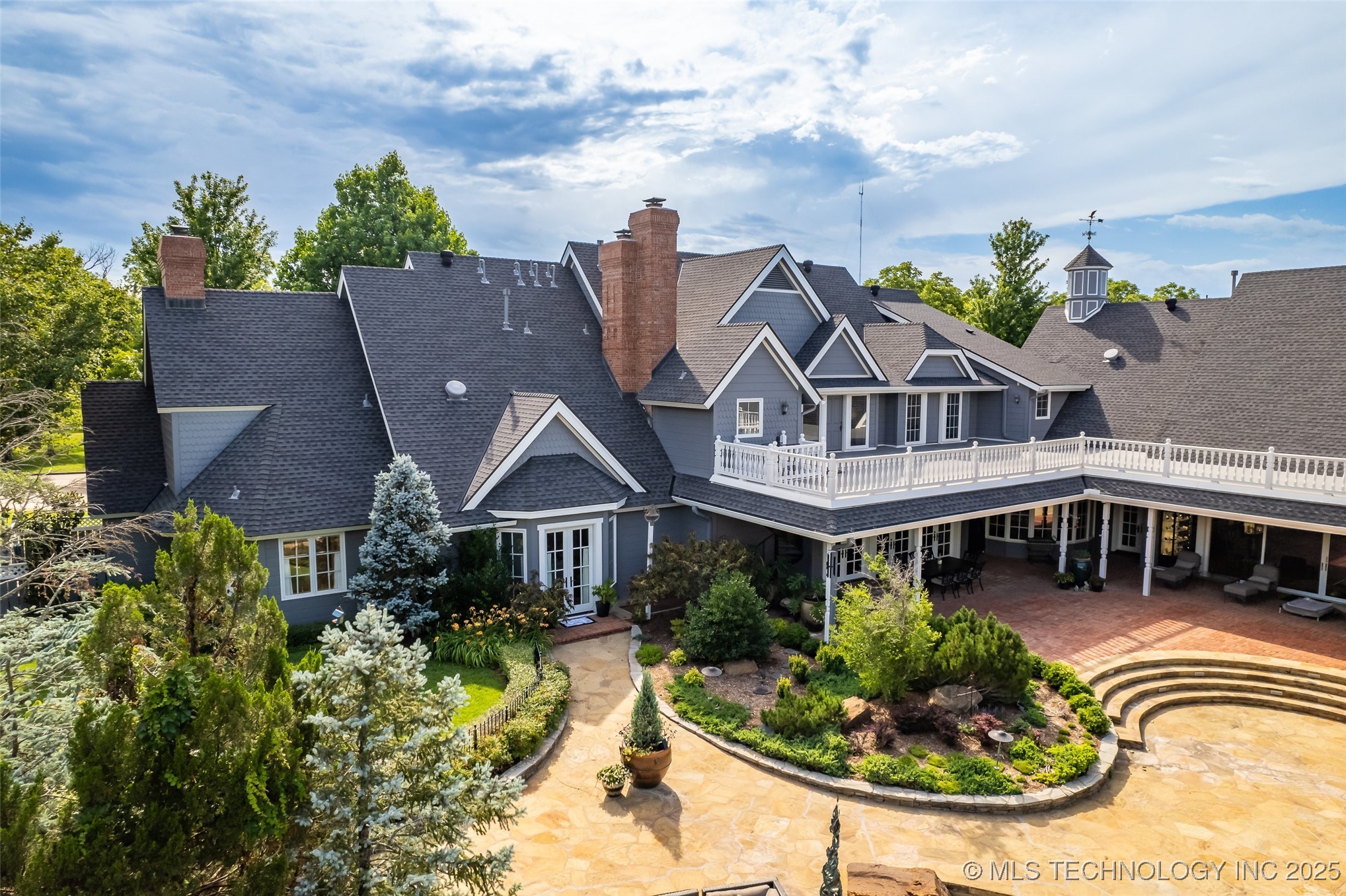 2701 Twin Creek Drive Property Photo 34