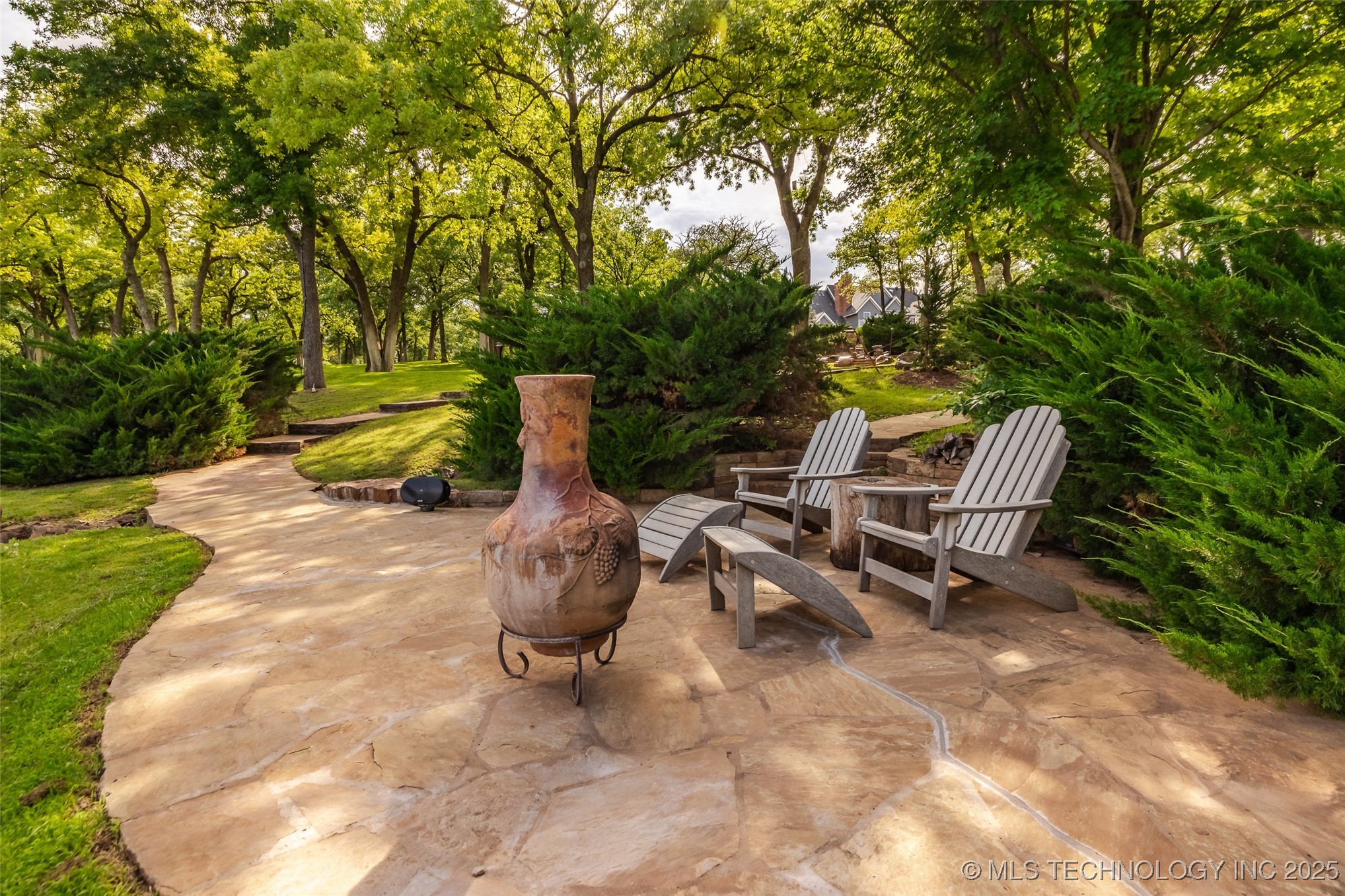 2701 Twin Creek Drive Property Photo 43