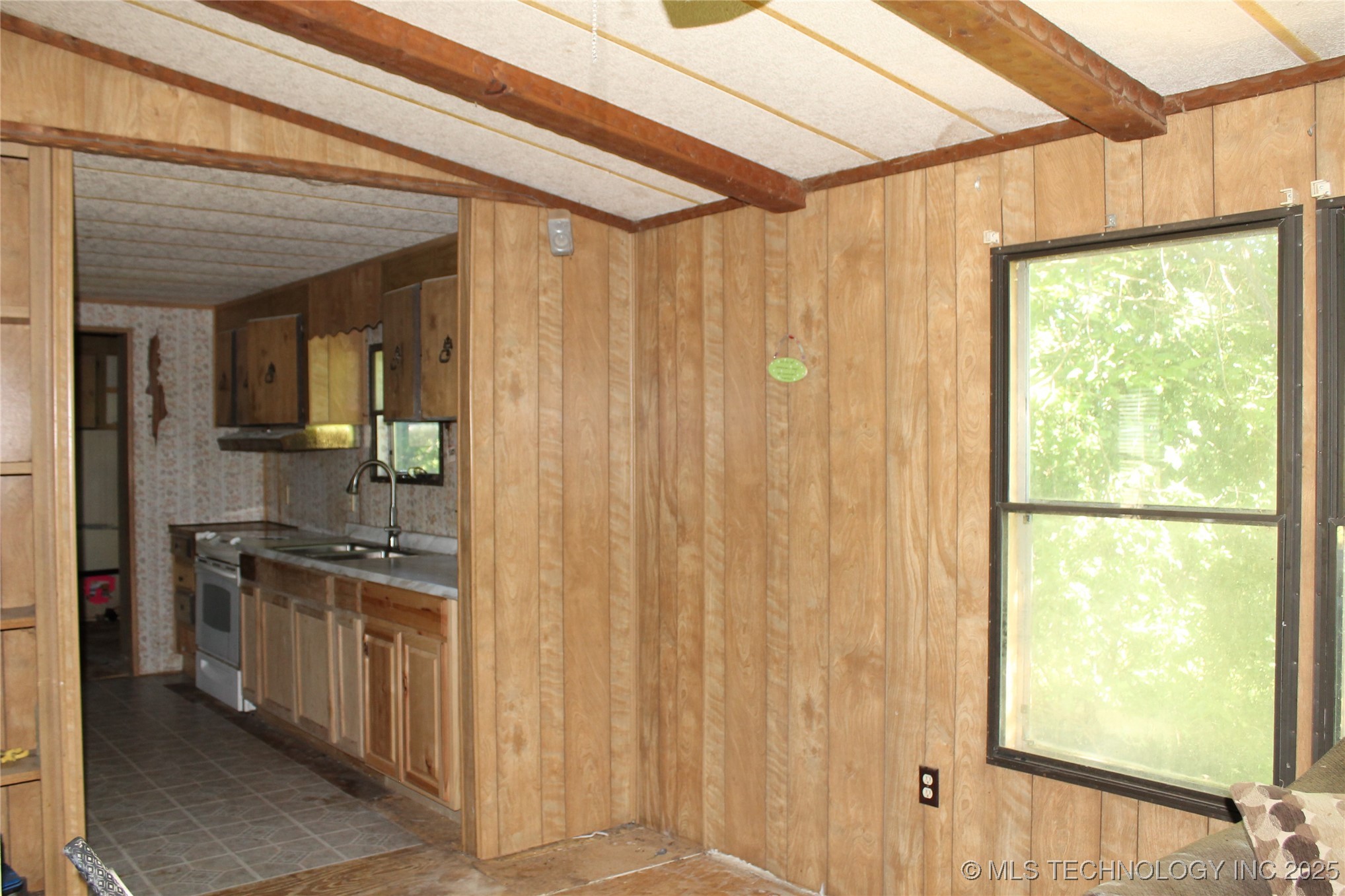 9467 W 181st Street S Property Photo 3