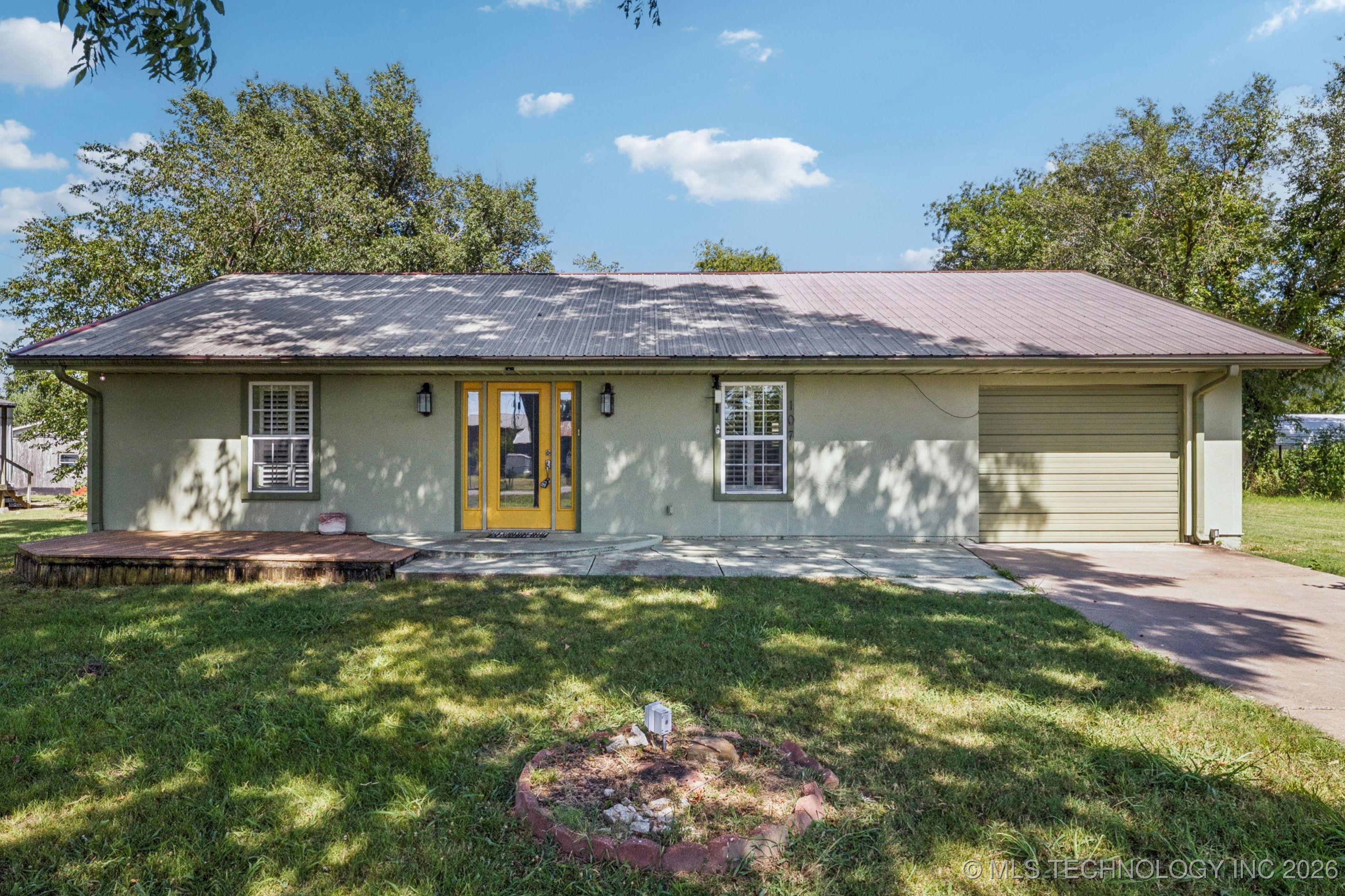 107 S 4th Street Property Photo 1