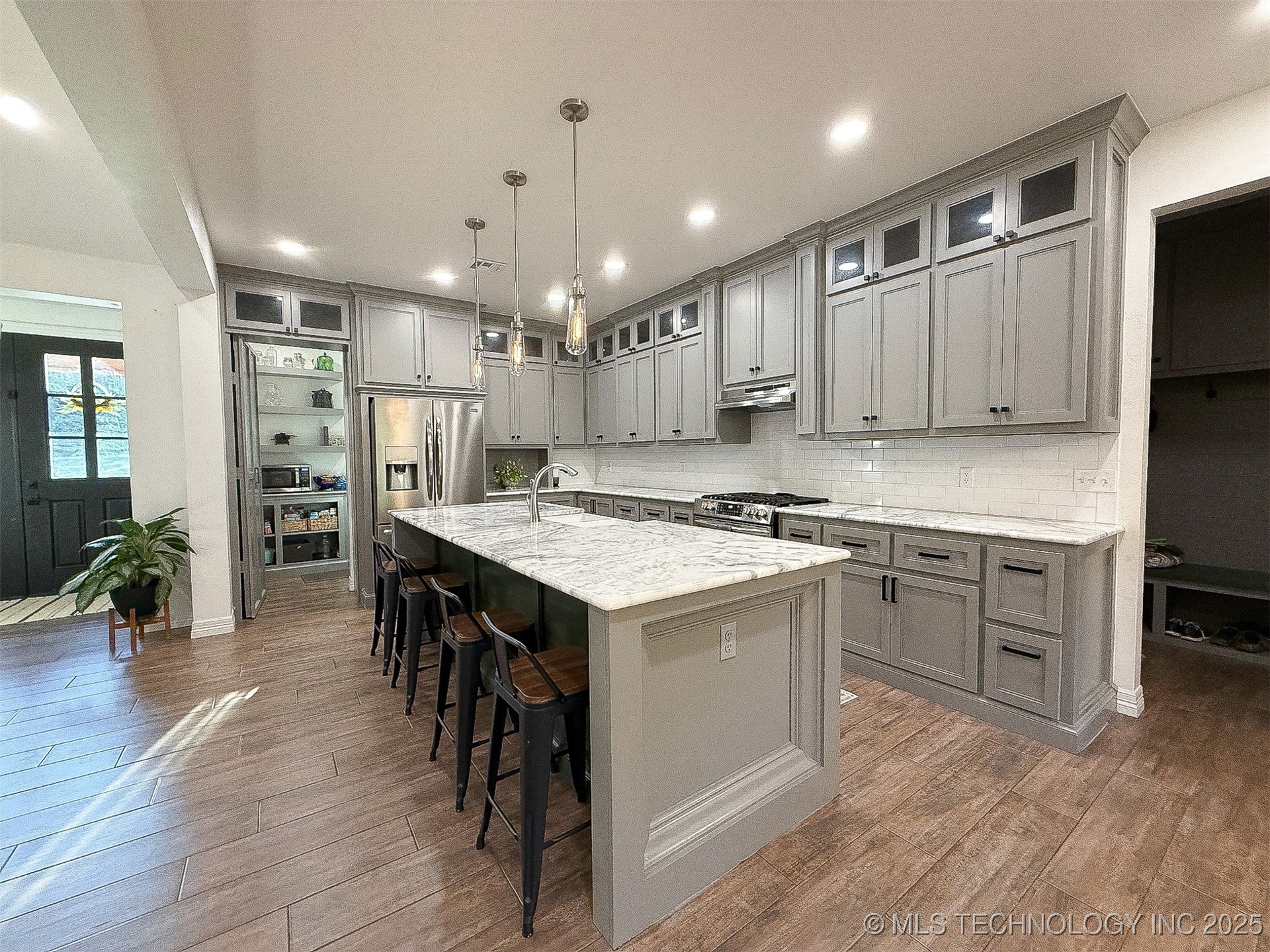 18040 County Road 1558 Property Photo 13