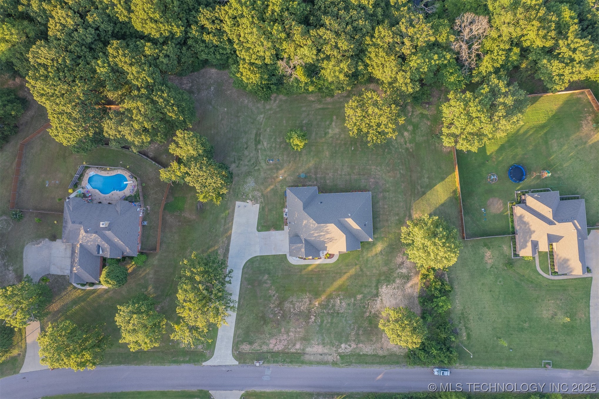 18040 County Road 1558 Property Photo 43