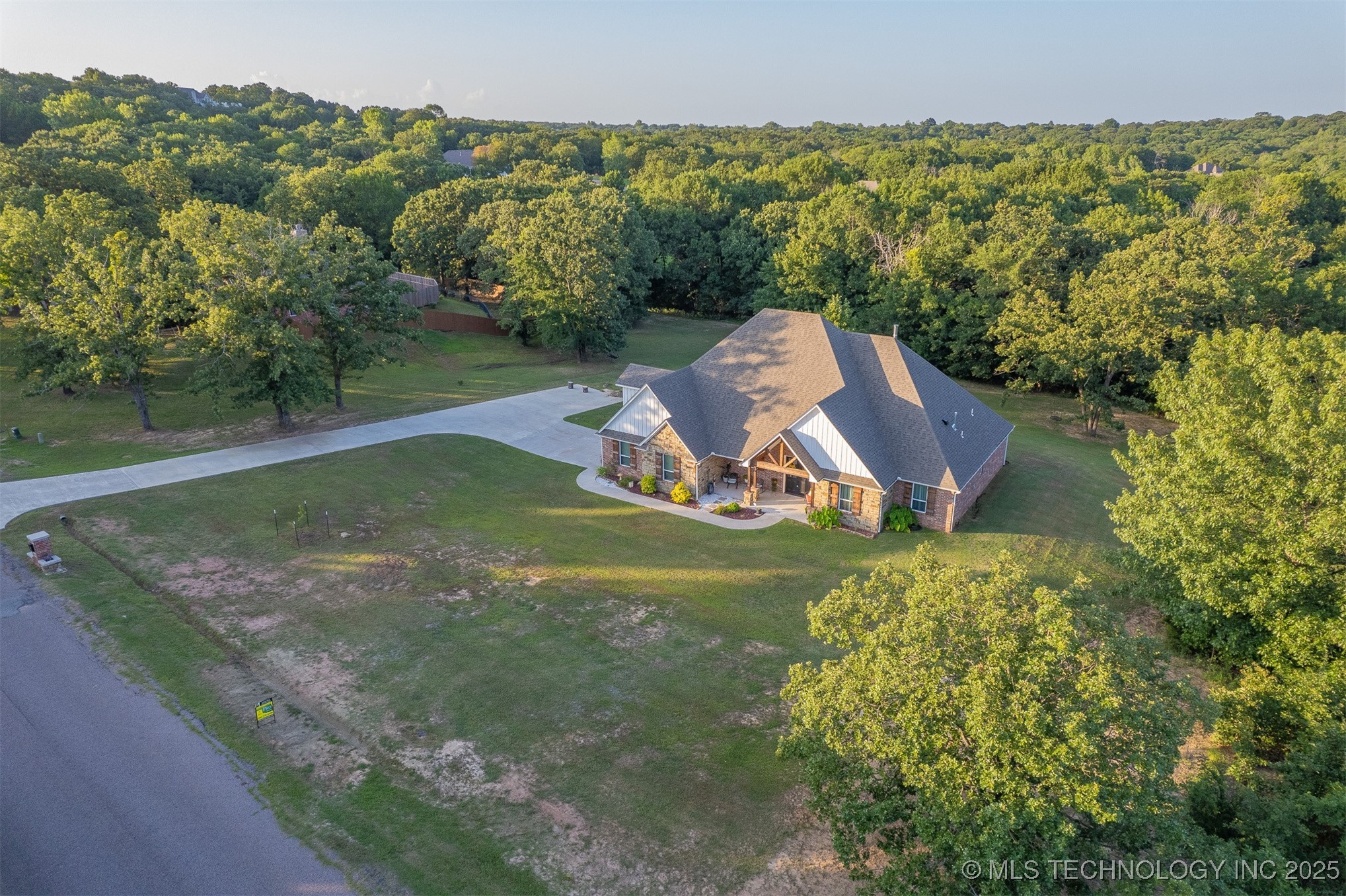 18040 County Road 1558 Property Photo 44