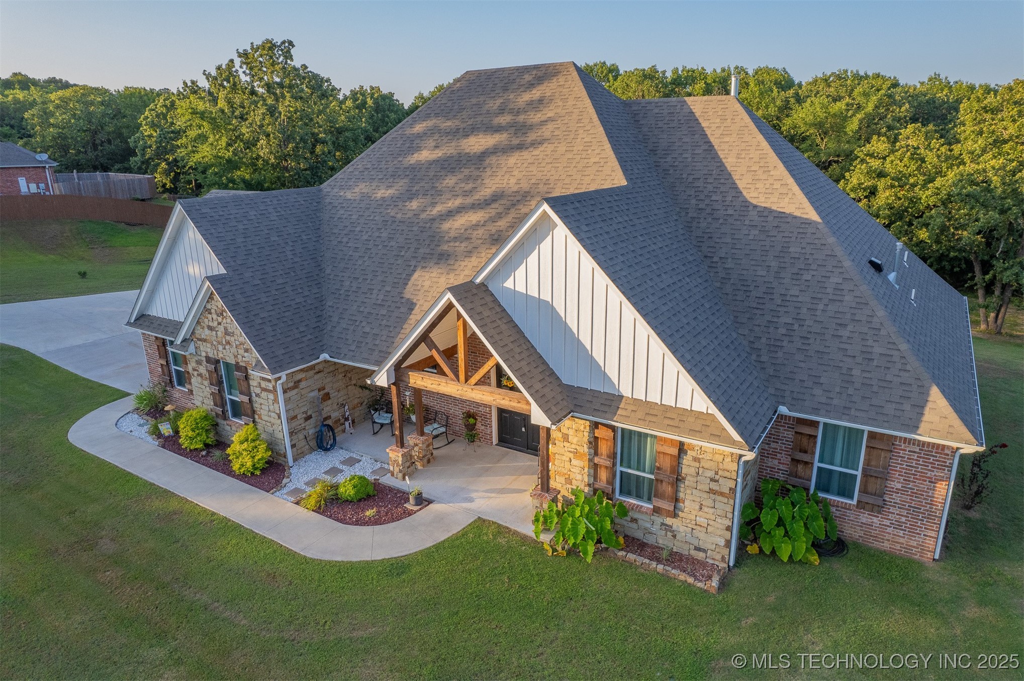 18040 County Road 1558 Property Photo 46