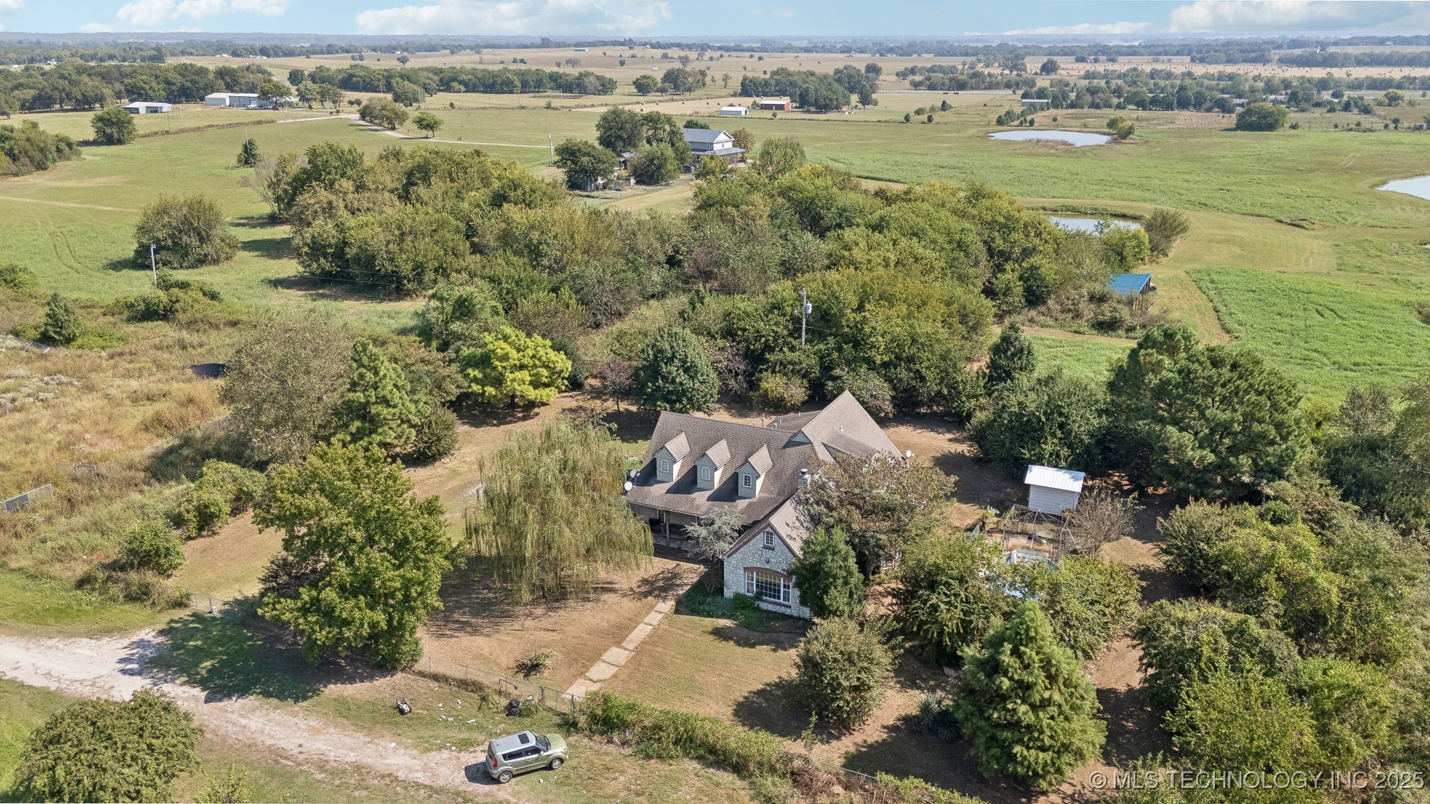 19923 W 80th Street N Property Photo 1