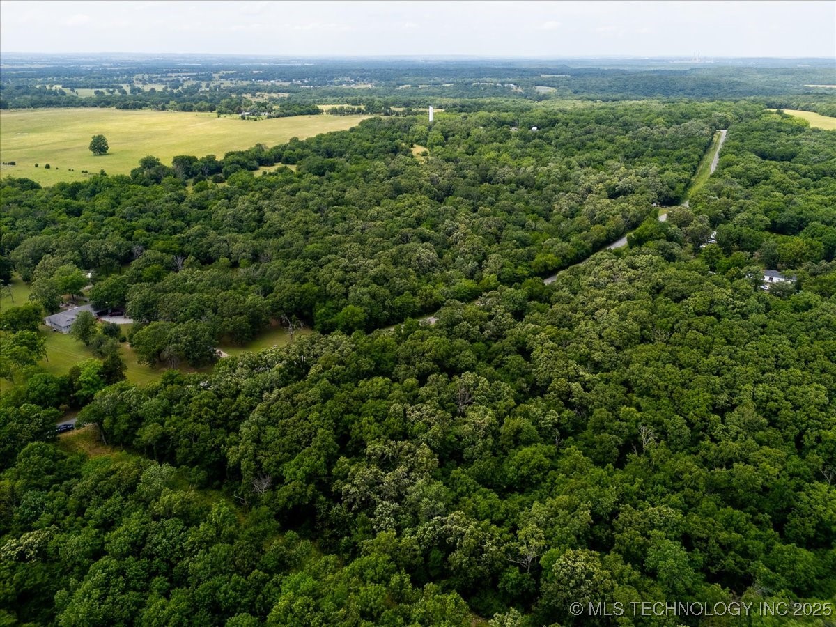 650 Property Photo 6