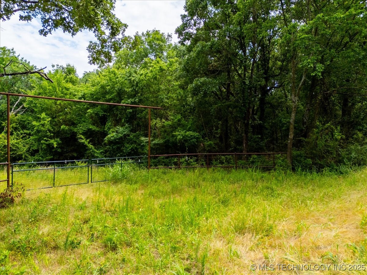 650 Property Photo 20