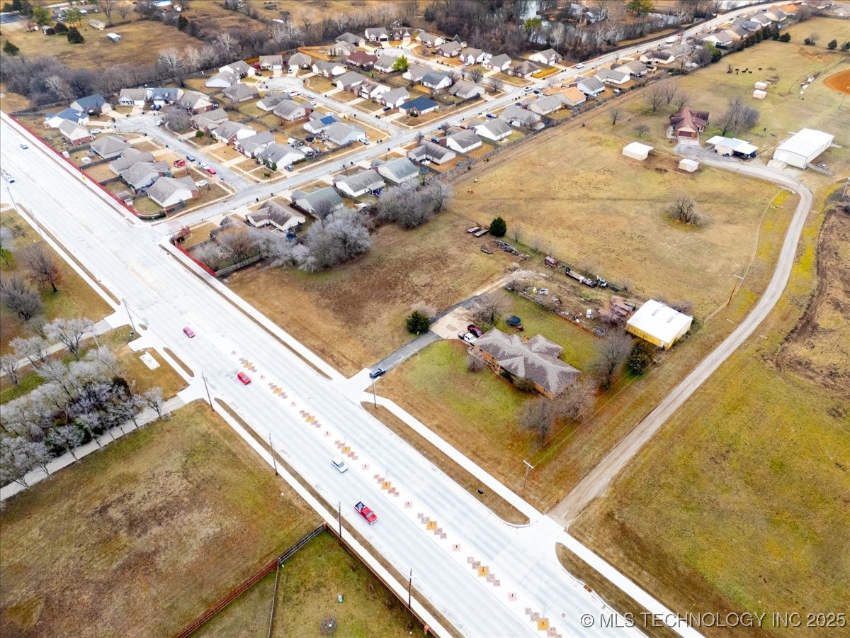 11822 E 116th Street North N Property Photo 3