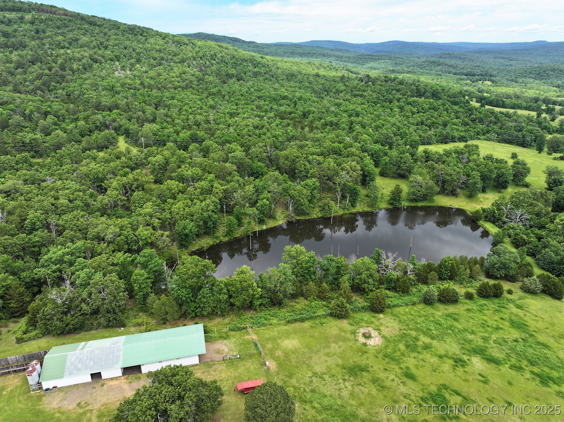 473763 E 993 Road Property Photo 5