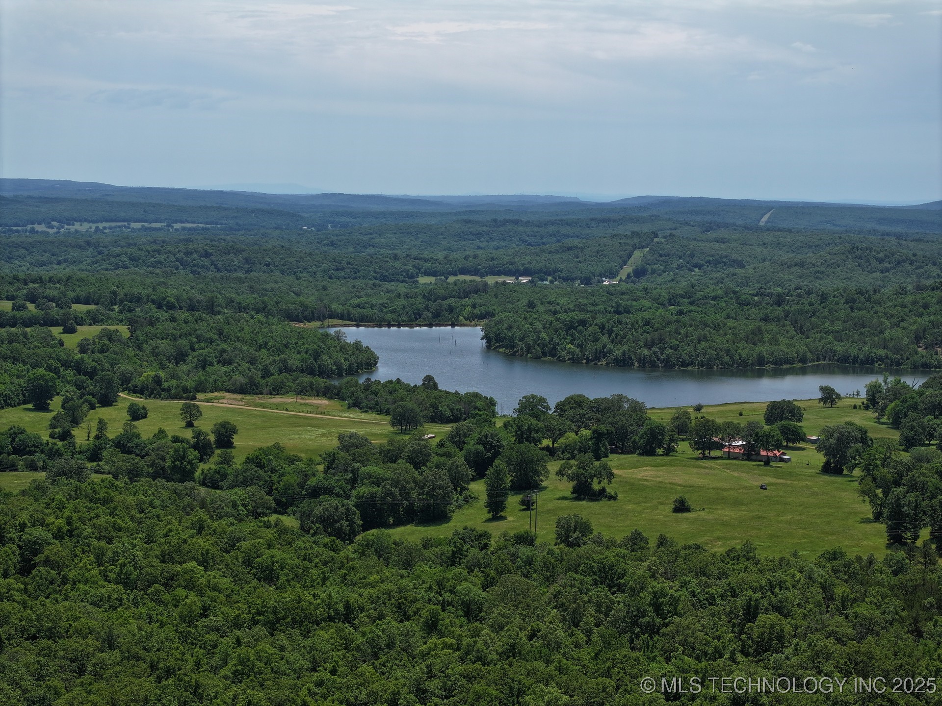 473763 E 993 Road Property Photo 18