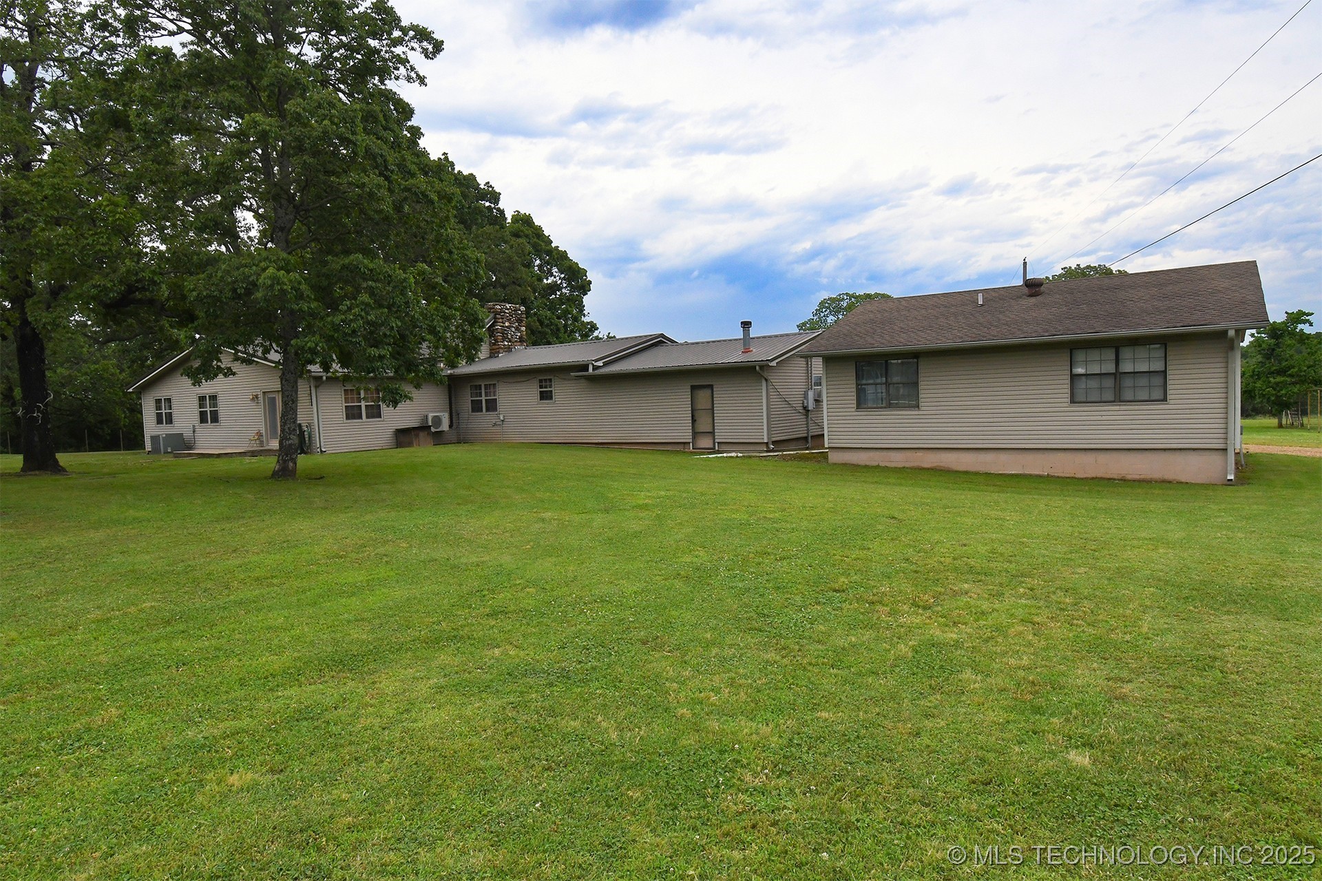 473763 E 993 Road Property Photo 26