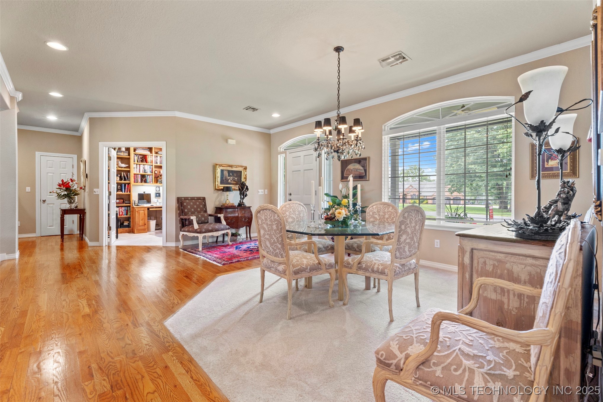 5070 Lake Breeze Road Property Photo 12