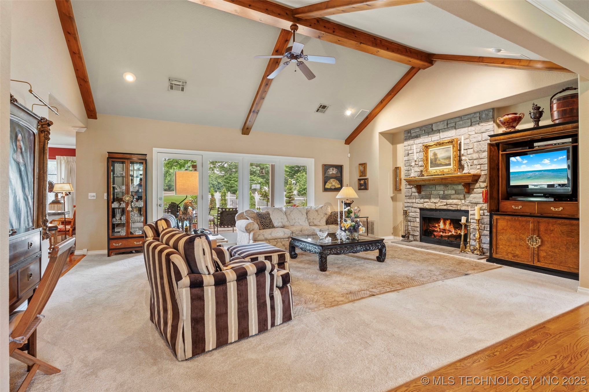 5070 Lake Breeze Road Property Photo 16