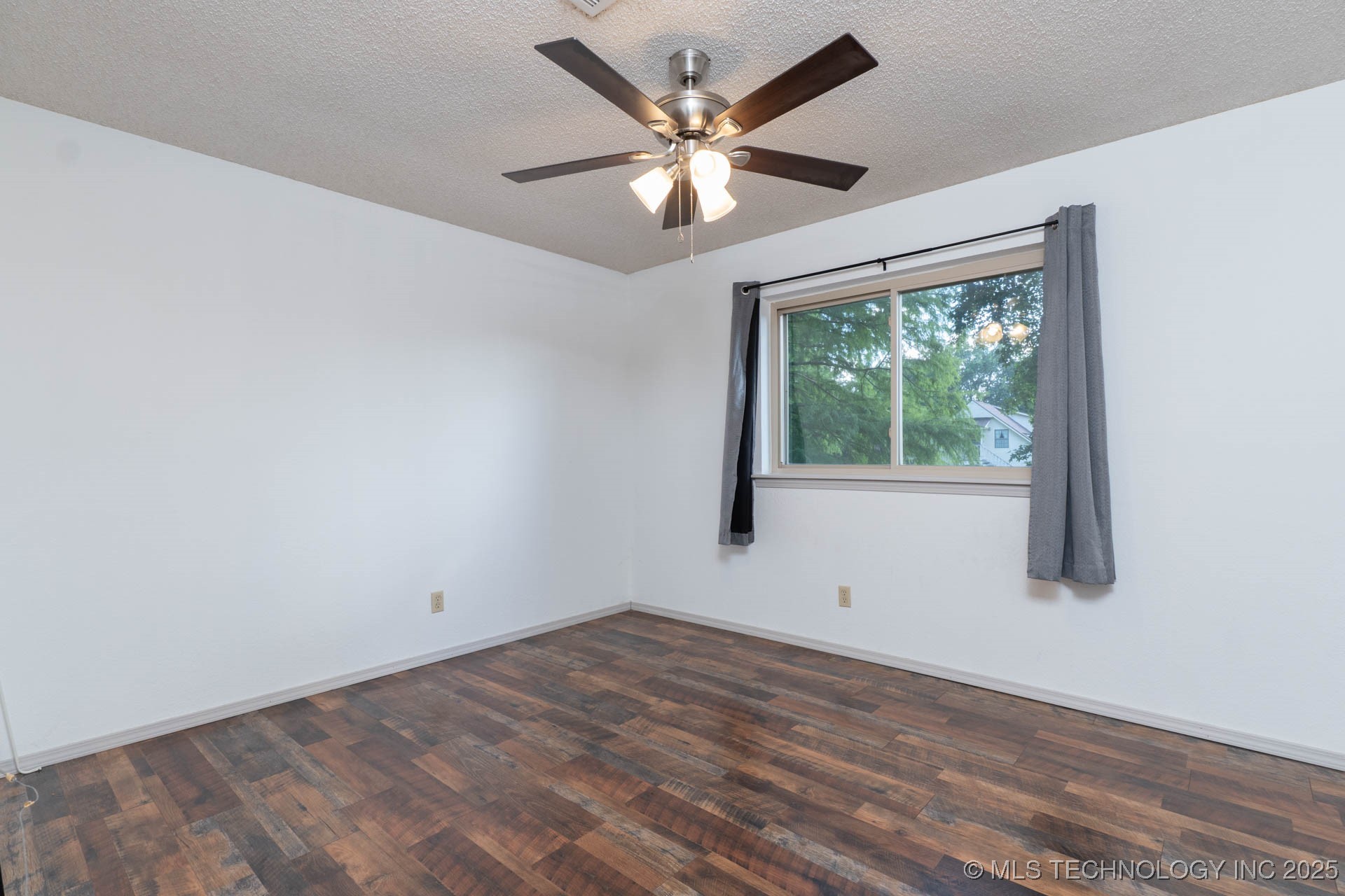 7314 S Gafford Boulevard Property Photo 11