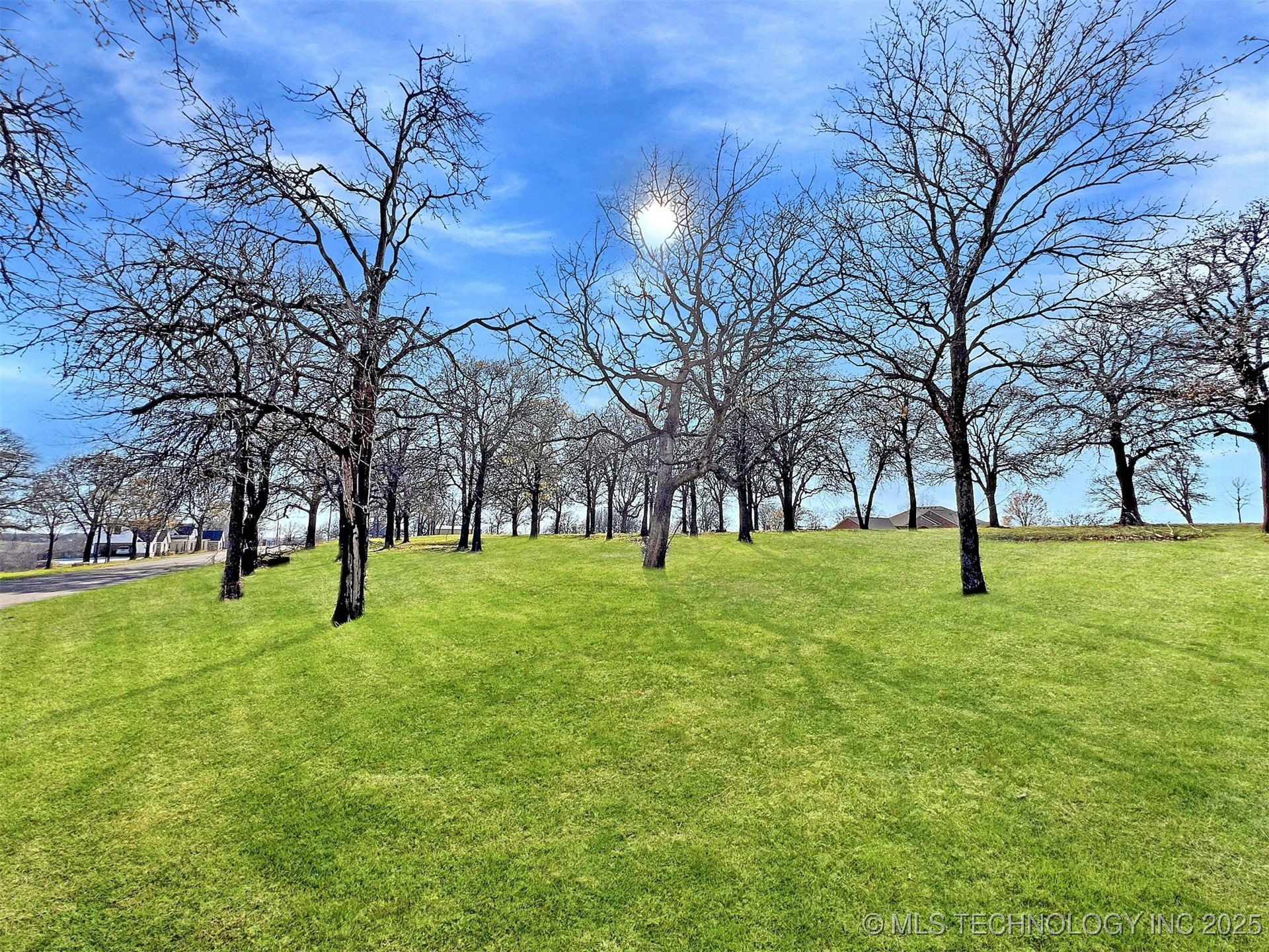 18977 E Wilderness Lane Property Photo 8