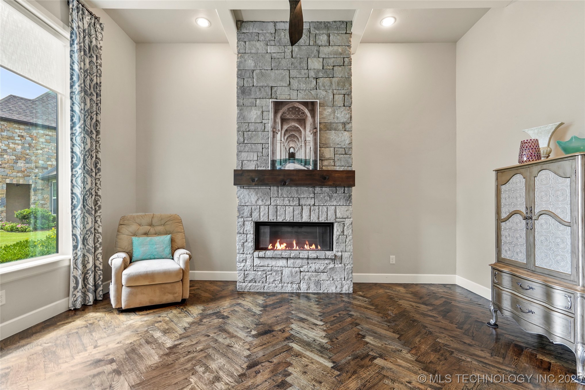 4603 E 118th Place Property Photo 7