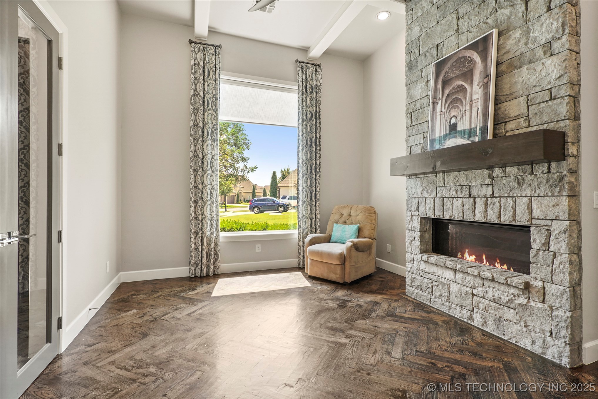 4603 E 118th Place Property Photo 8