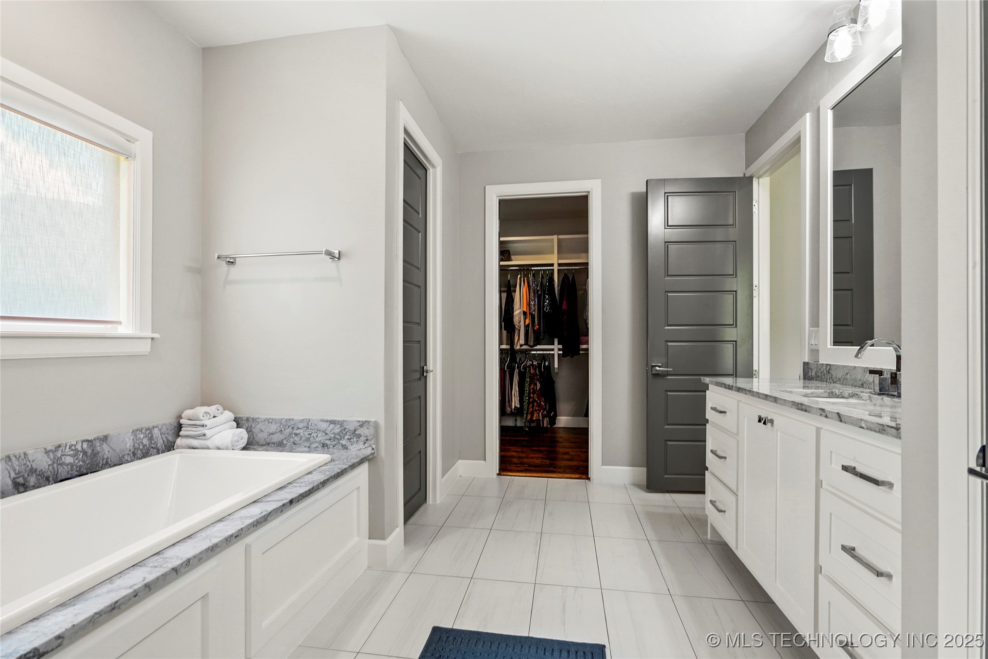 4603 E 118th Place Property Photo 22