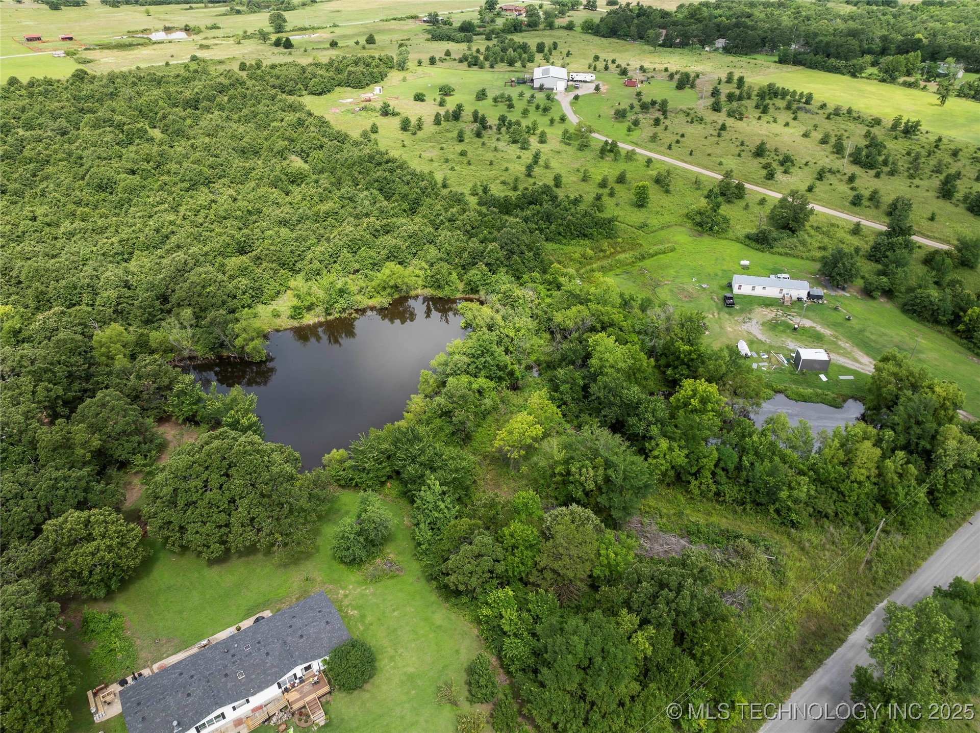 417th West Avenue Property Photo 4