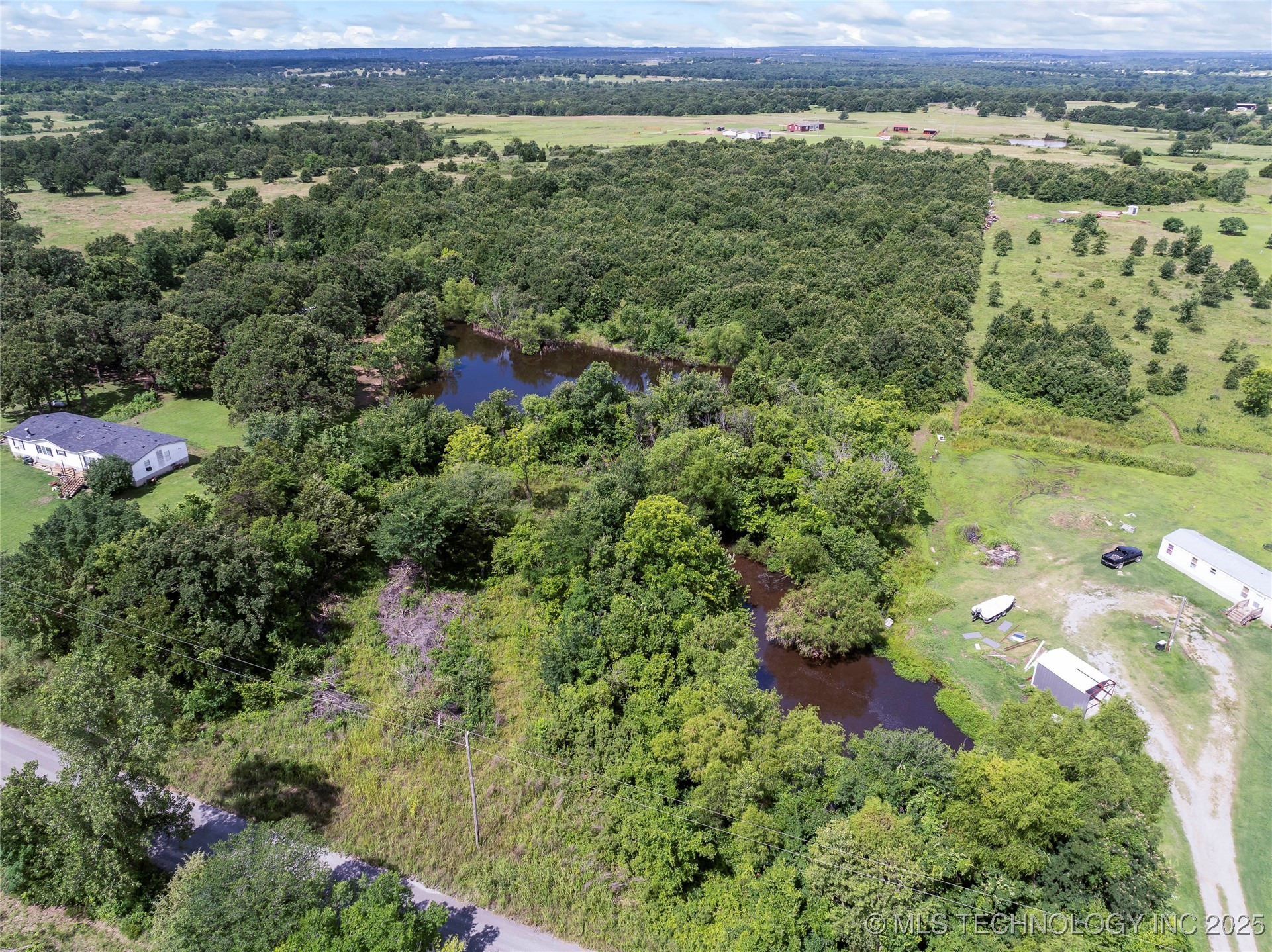 417th West Avenue Property Photo 5