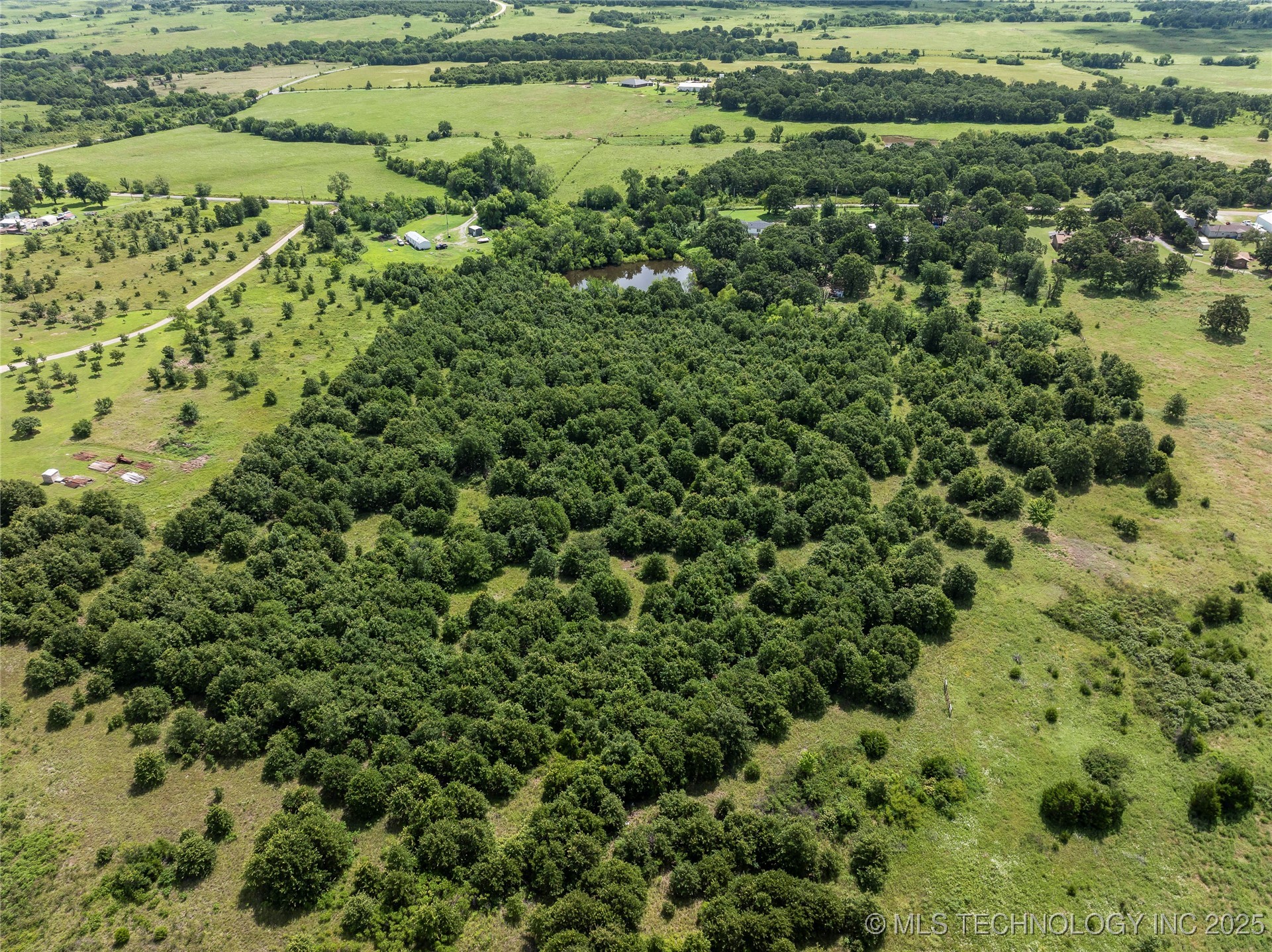 417th West Avenue Property Photo 7