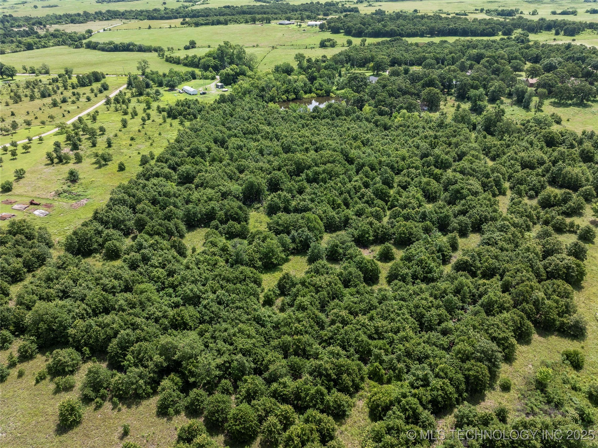 417th West Avenue Property Photo 10