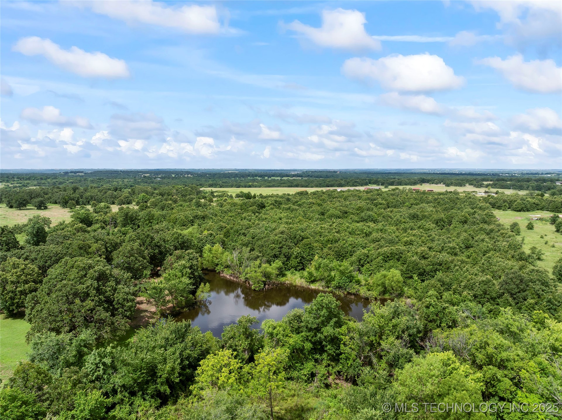 417th West Avenue Property Photo 17