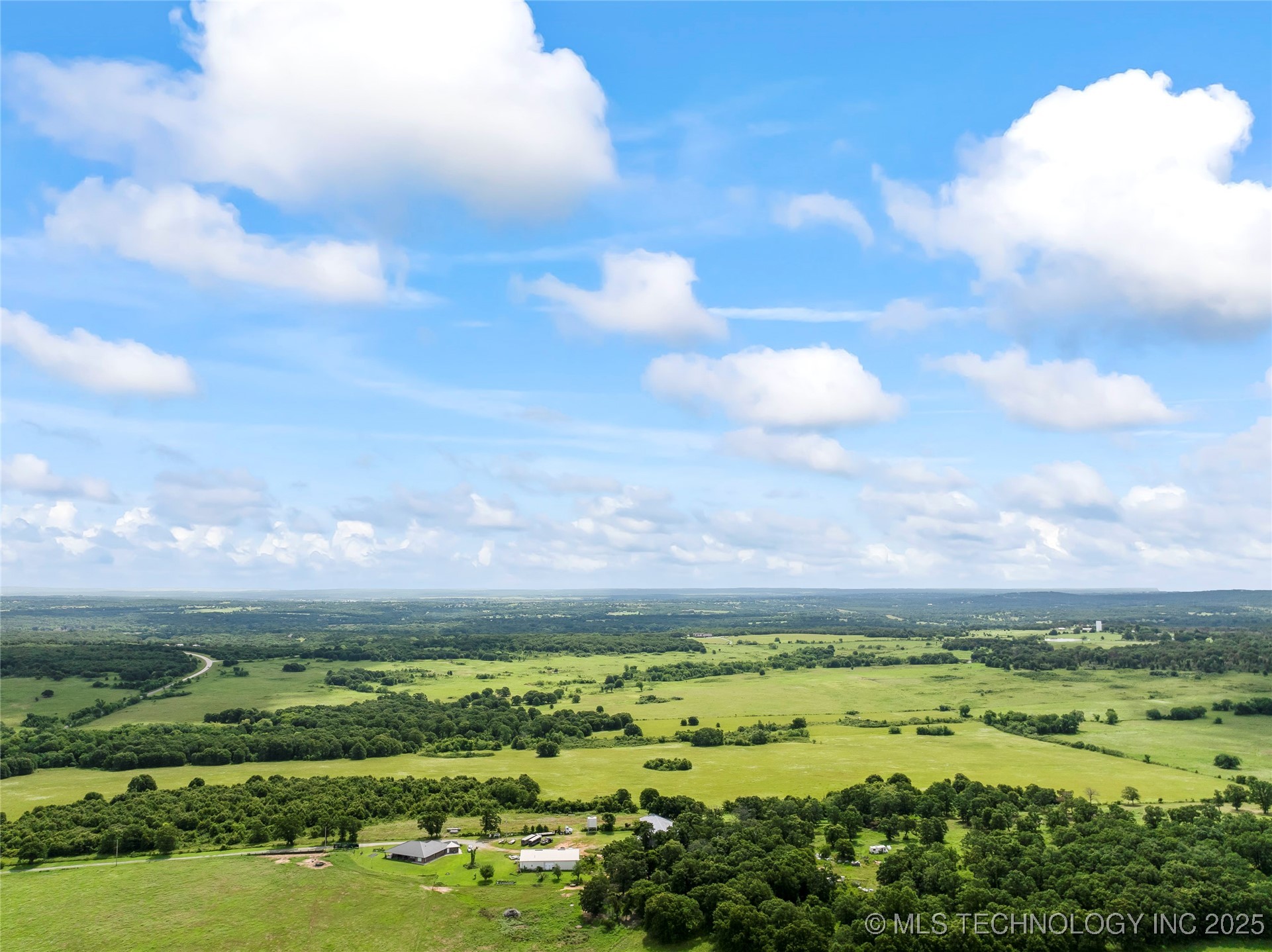 417th West Avenue Property Photo 26