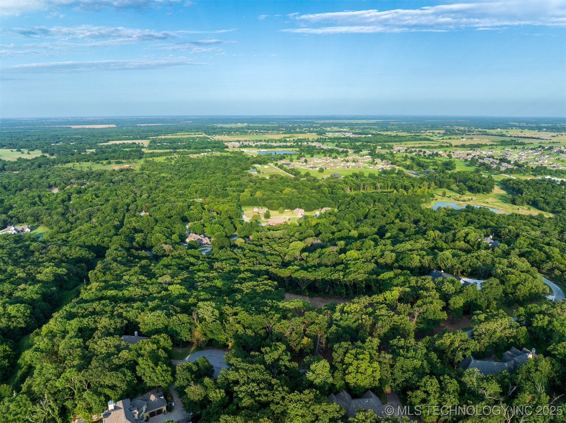 01 S 298th East Avenue Property Photo 2