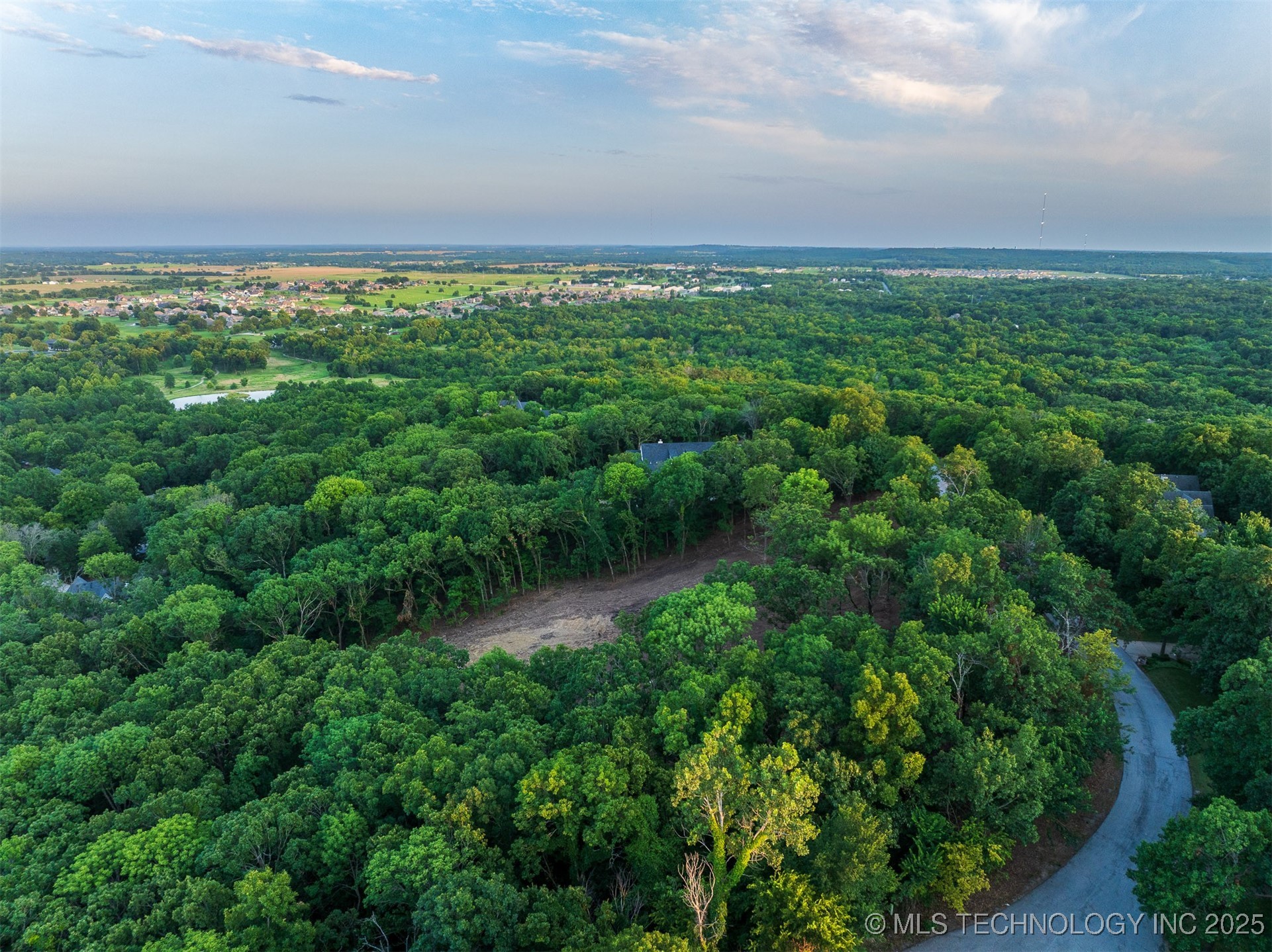 01 S 298th East Avenue Property Photo 8