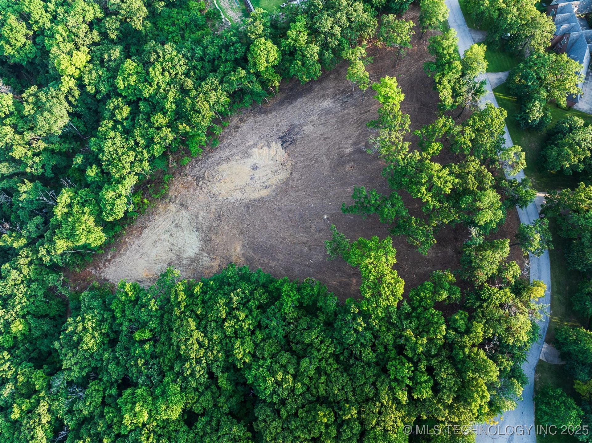 01 S 298th East Avenue Property Photo 32