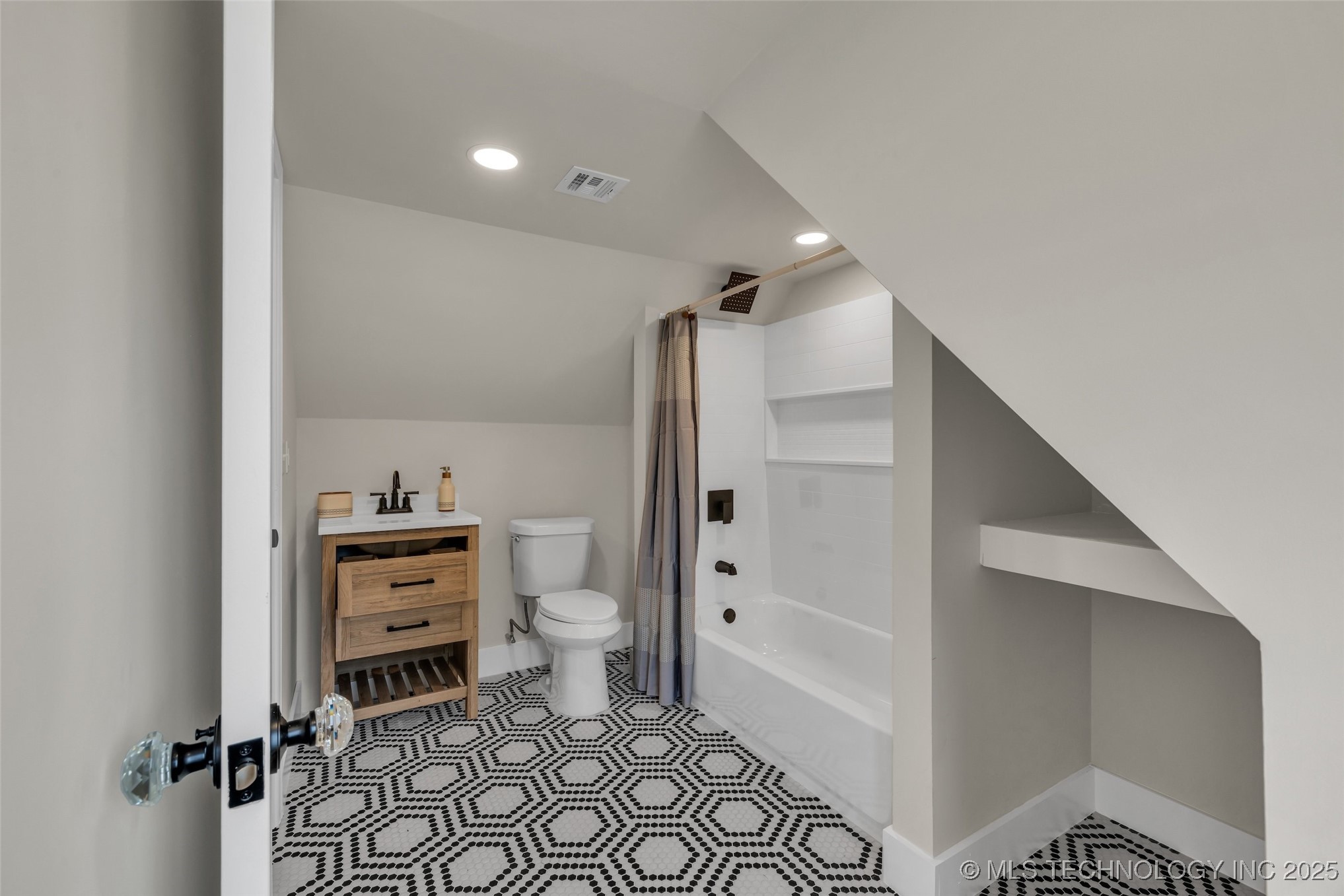 1743 S Florence Place Property Photo 30