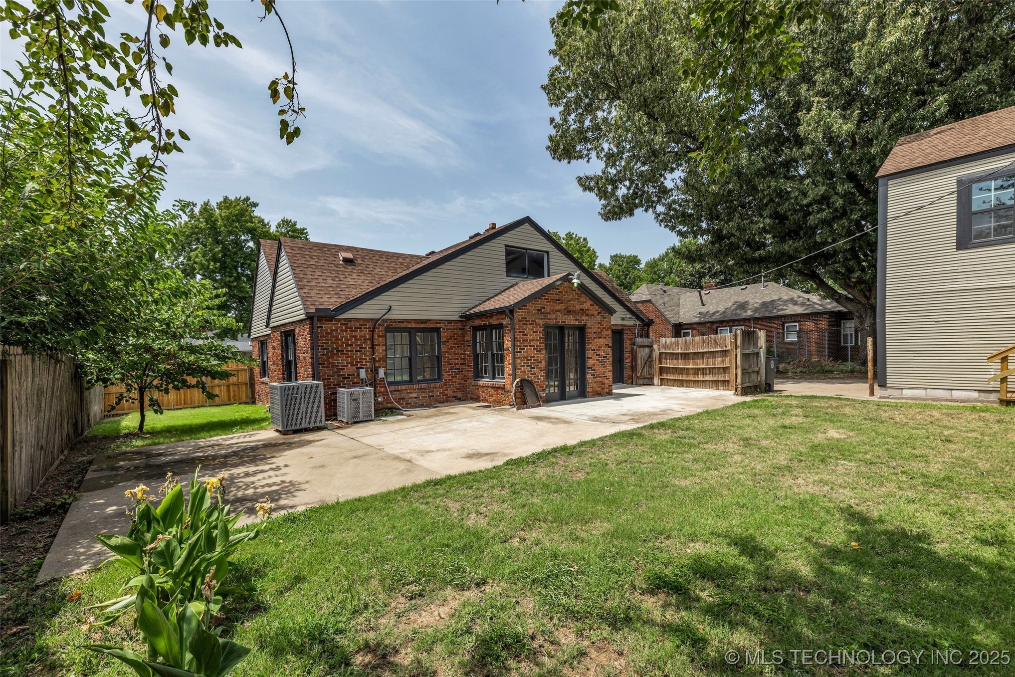 1743 S Florence Place Property Photo 37