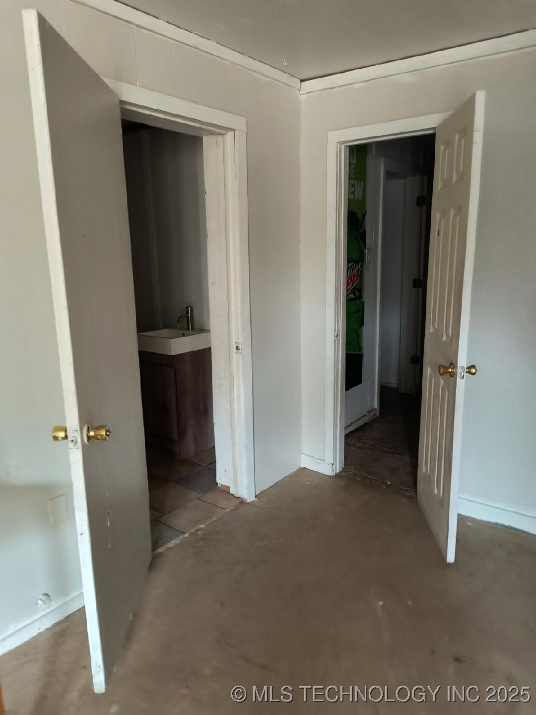 2429 State Hwy 31 Property Photo 6