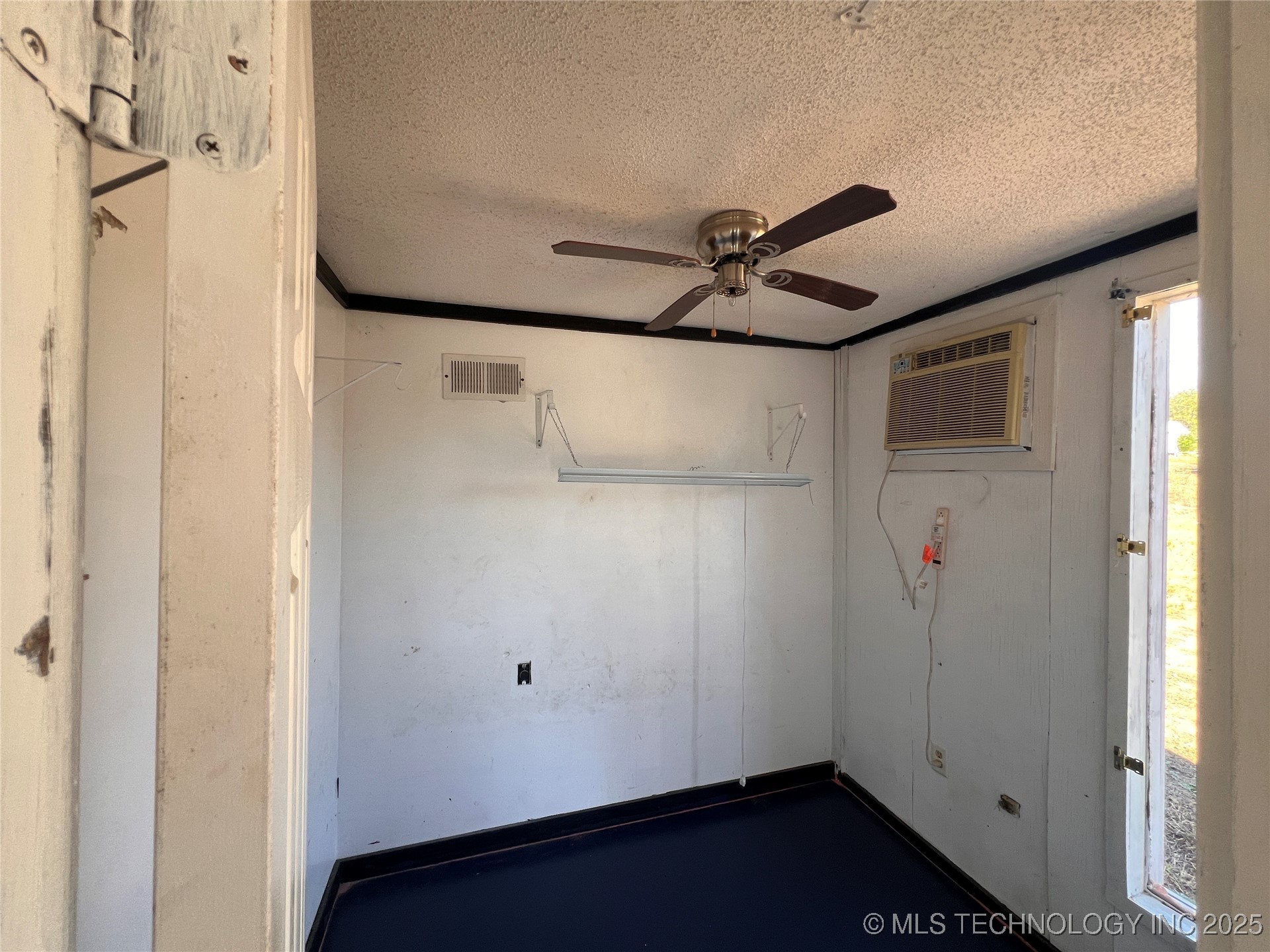 2429 State Hwy 31 Property Photo 7