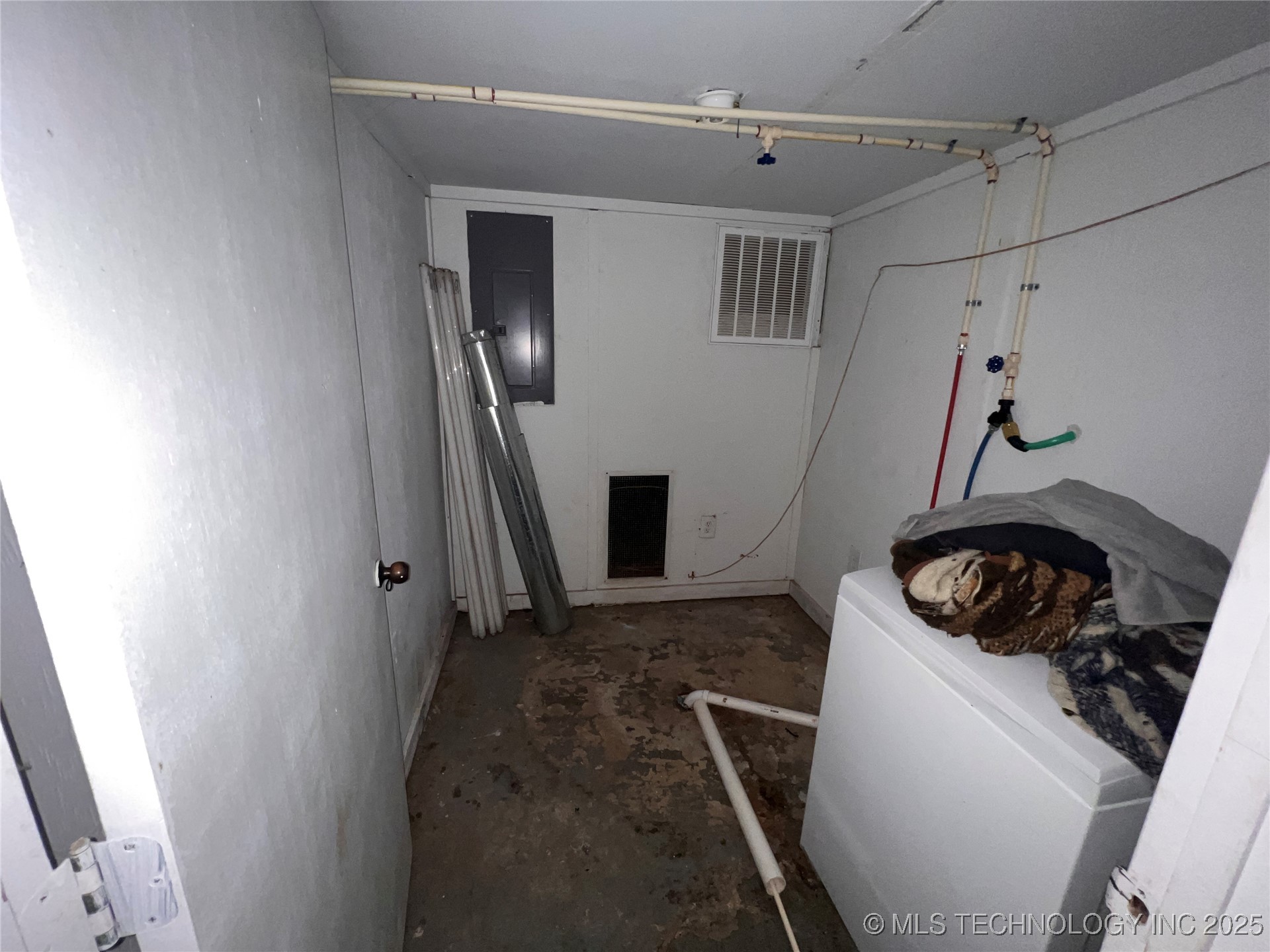 2429 State Hwy 31 Property Photo 14