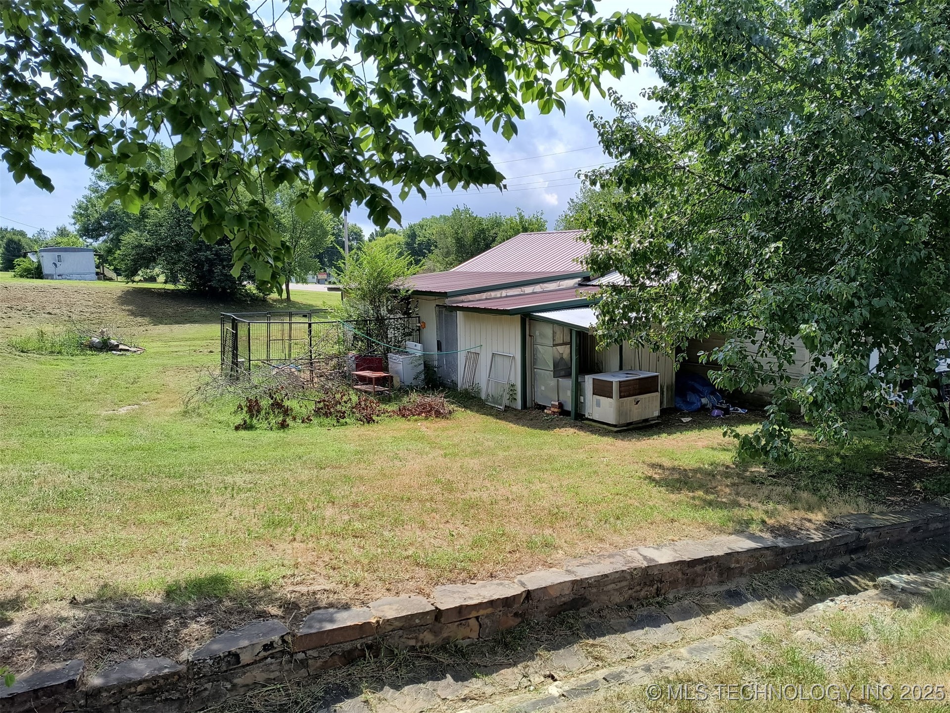 2429 State Hwy 31 Property Photo 18