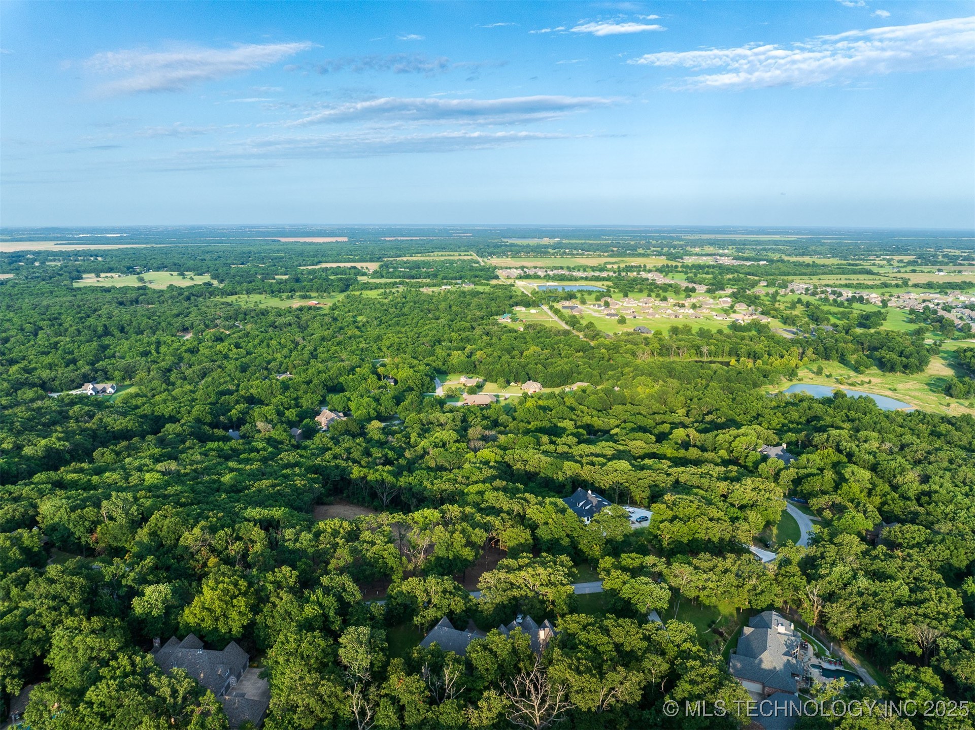 02 S 298th East Avenue Property Photo 5