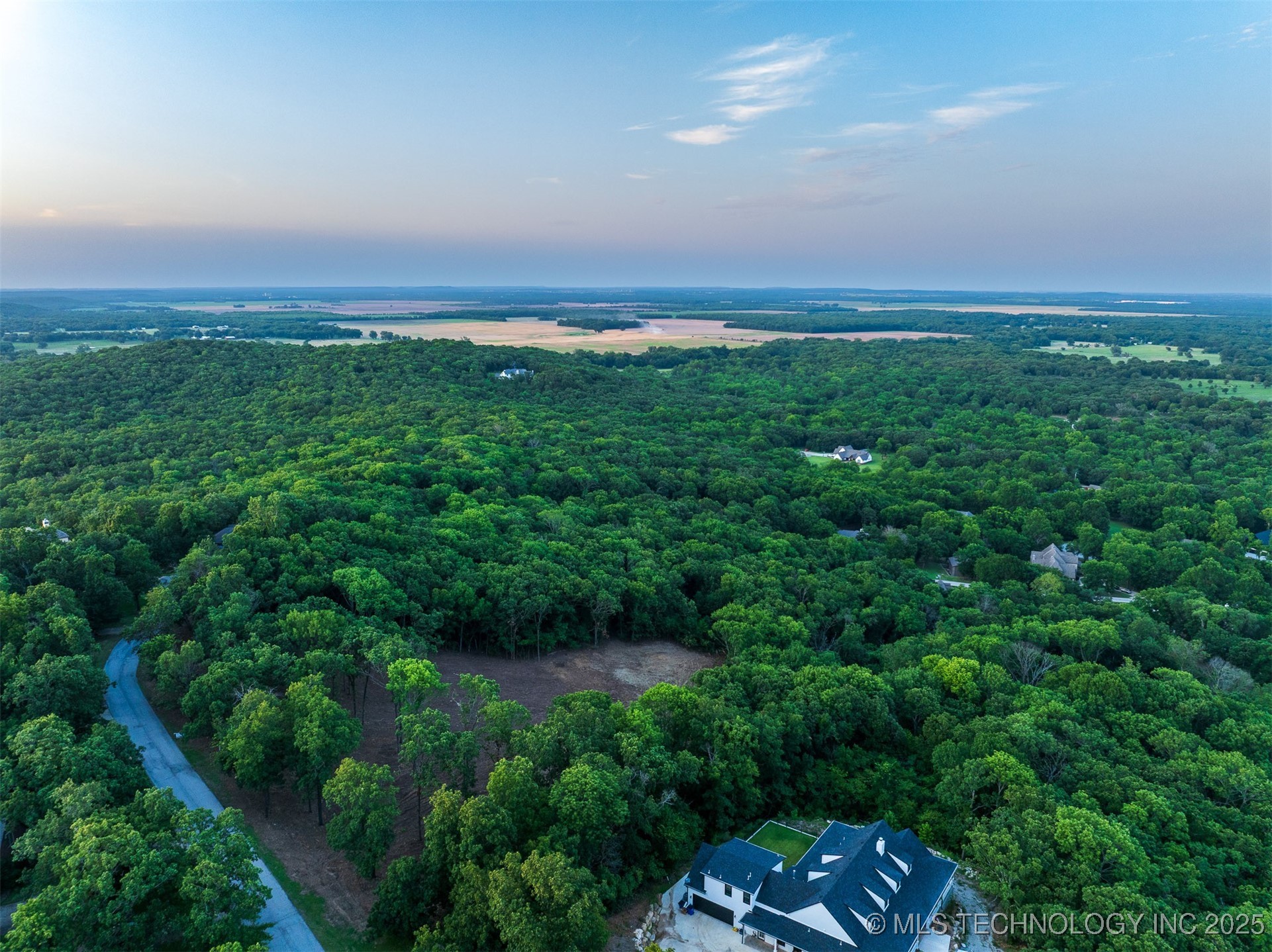 02 S 298th East Avenue Property Photo 7