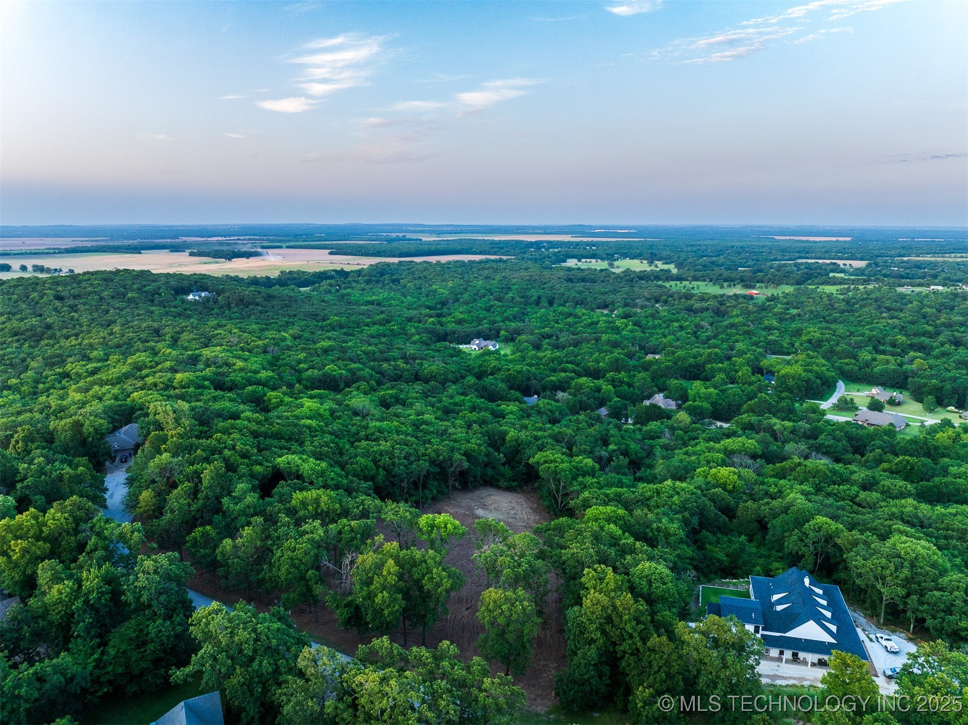 02 S 298th East Avenue Property Photo 8