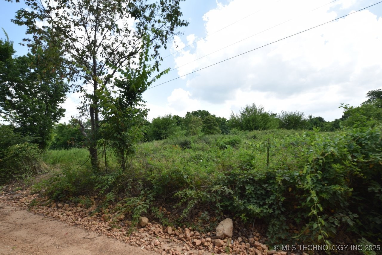 70331 E 360 Road Property Photo 1