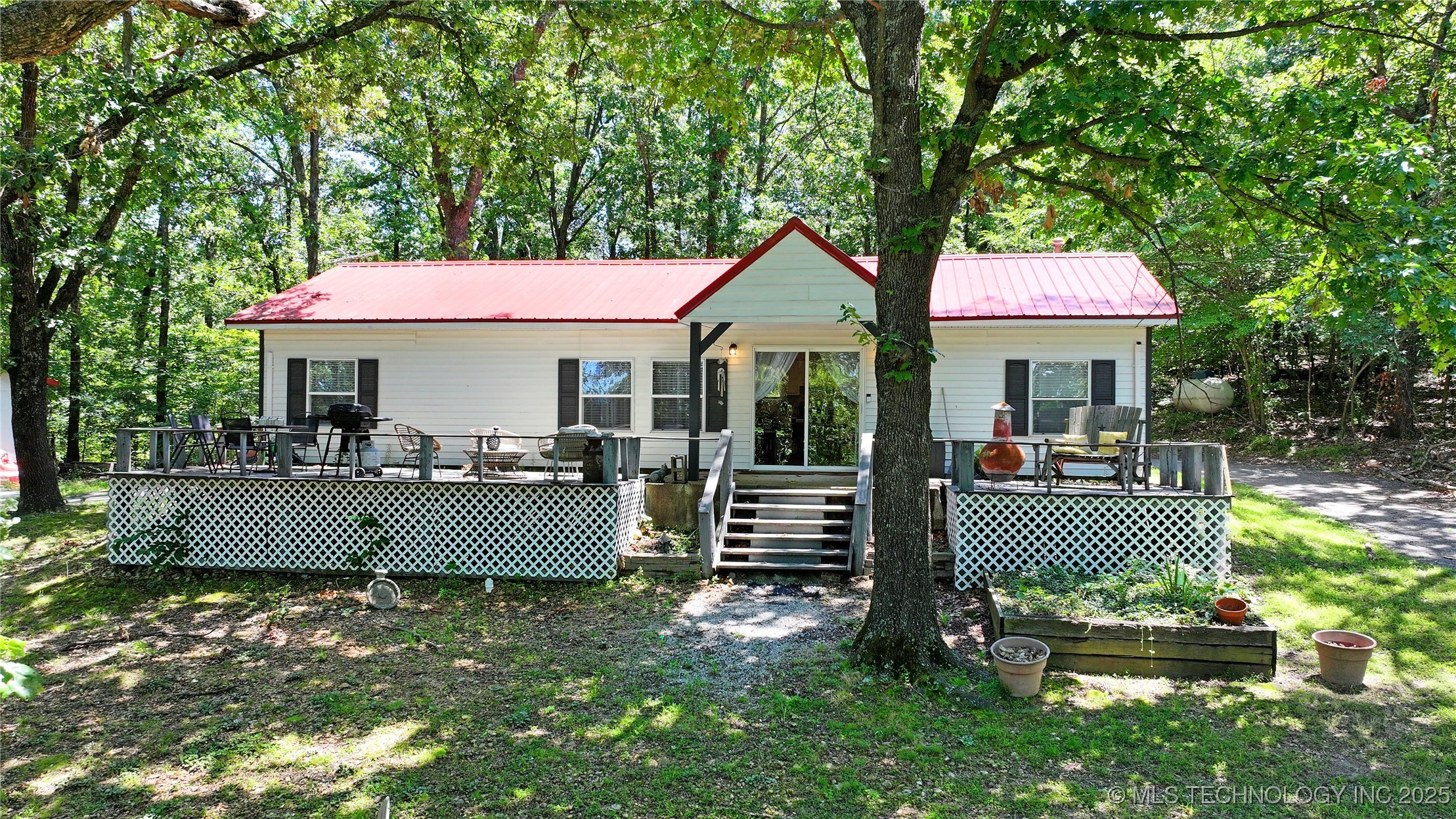 32302 S 555 Road Property Photo 1